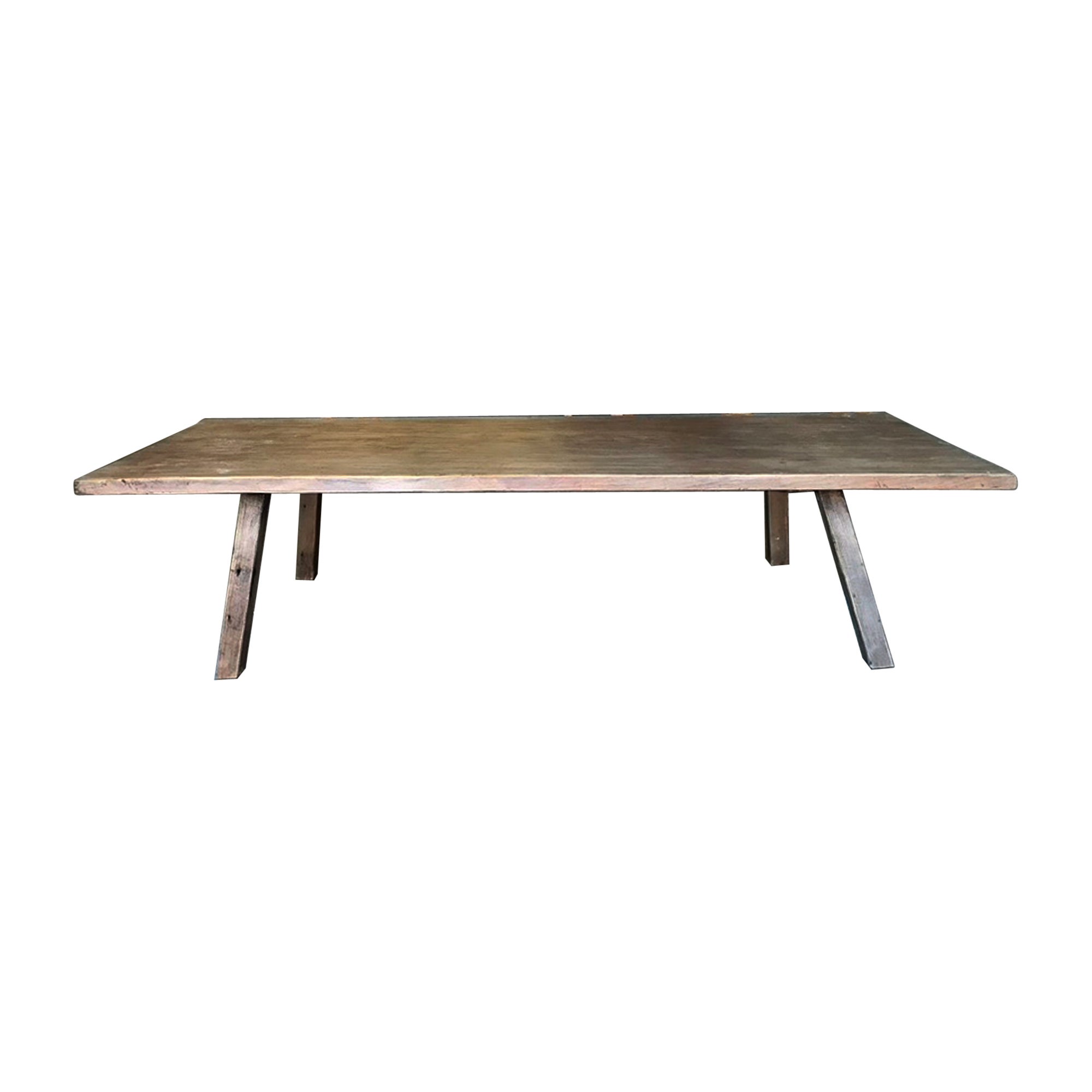 Mesa de centro rústica de una tabla ancha