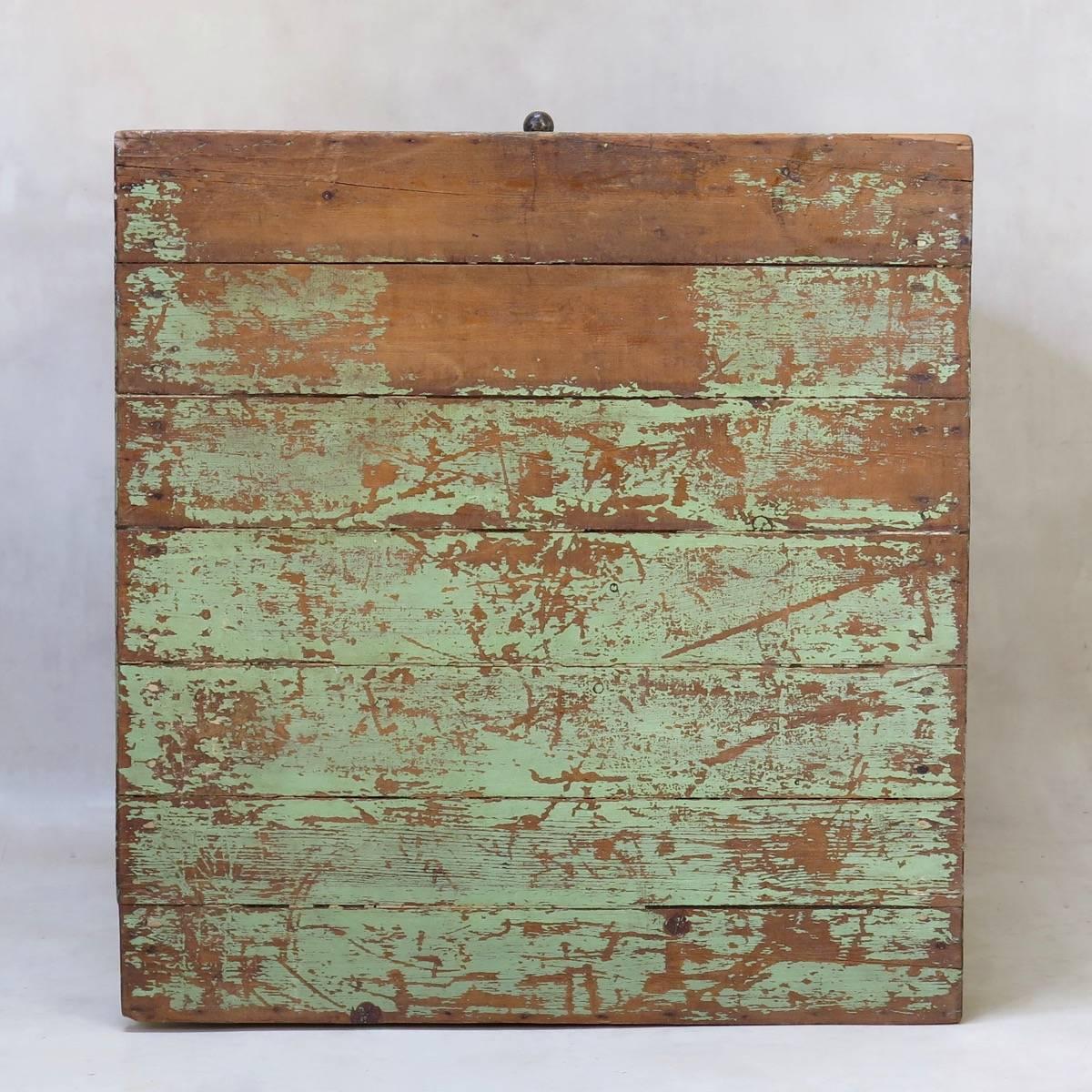 Rustic Painted Cabinet, France, circa 1920s In Distressed Condition For Sale In Isle Sur La Sorgue, Vaucluse