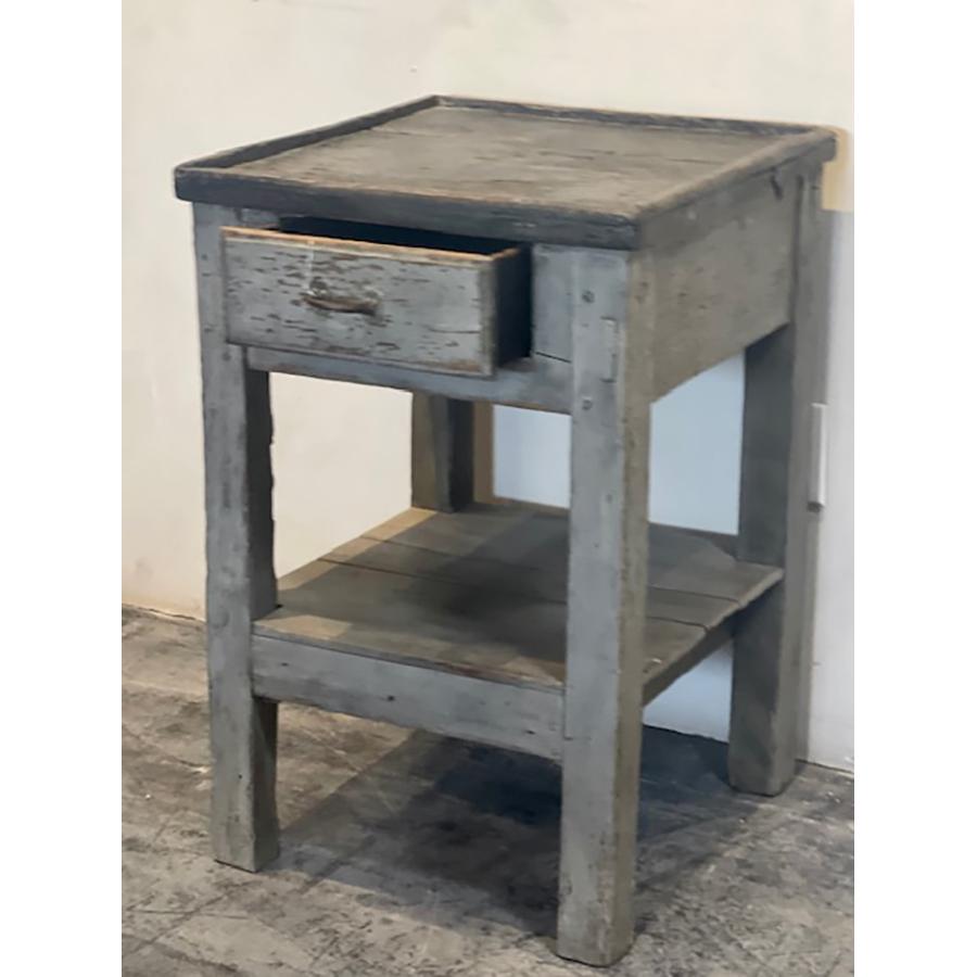 Rustic Painted End Table with Drawer and Shelf 19th Century, FR-0289 For Sale 5