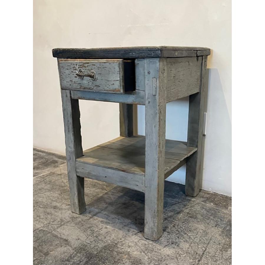 Rustic Painted End Table with Drawer and Shelf 19th Century, FR-0289 For Sale 2