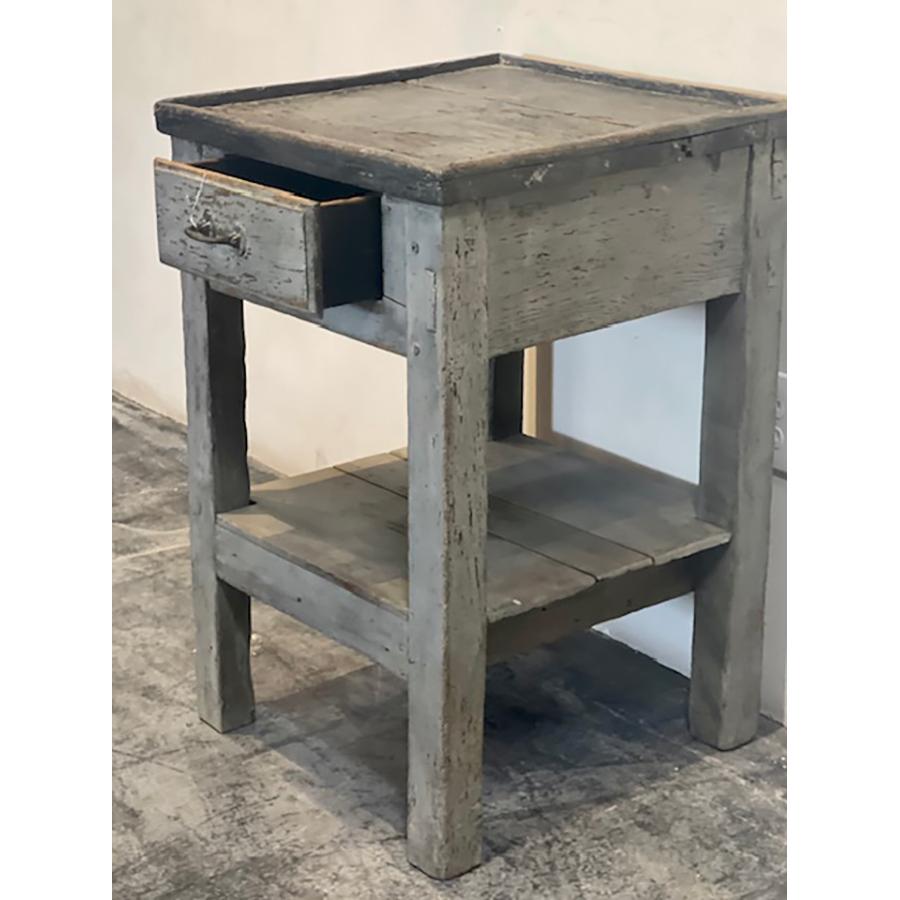 Rustic Painted End Table with Drawer and Shelf 19th Century, FR-0289 For Sale 3