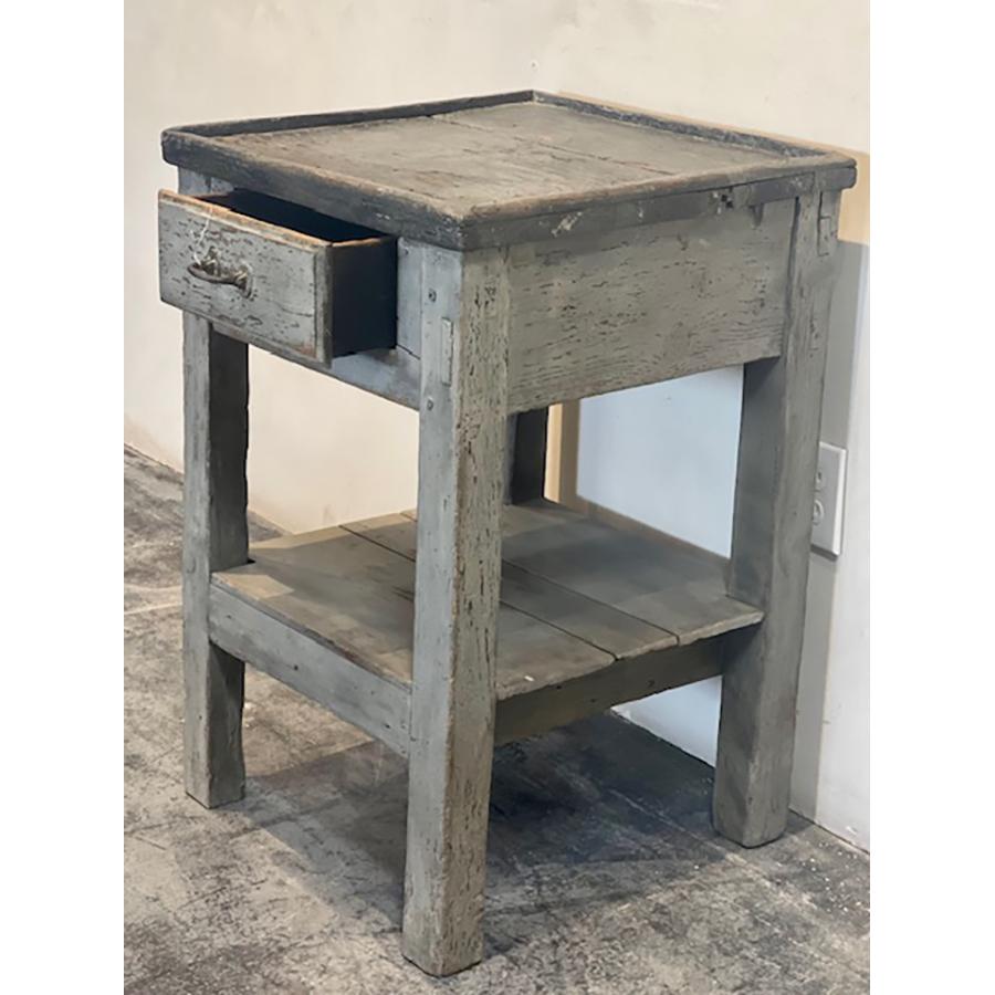 Rustic Painted End Table with Drawer and Shelf 19th Century, FR-0289 For Sale 4