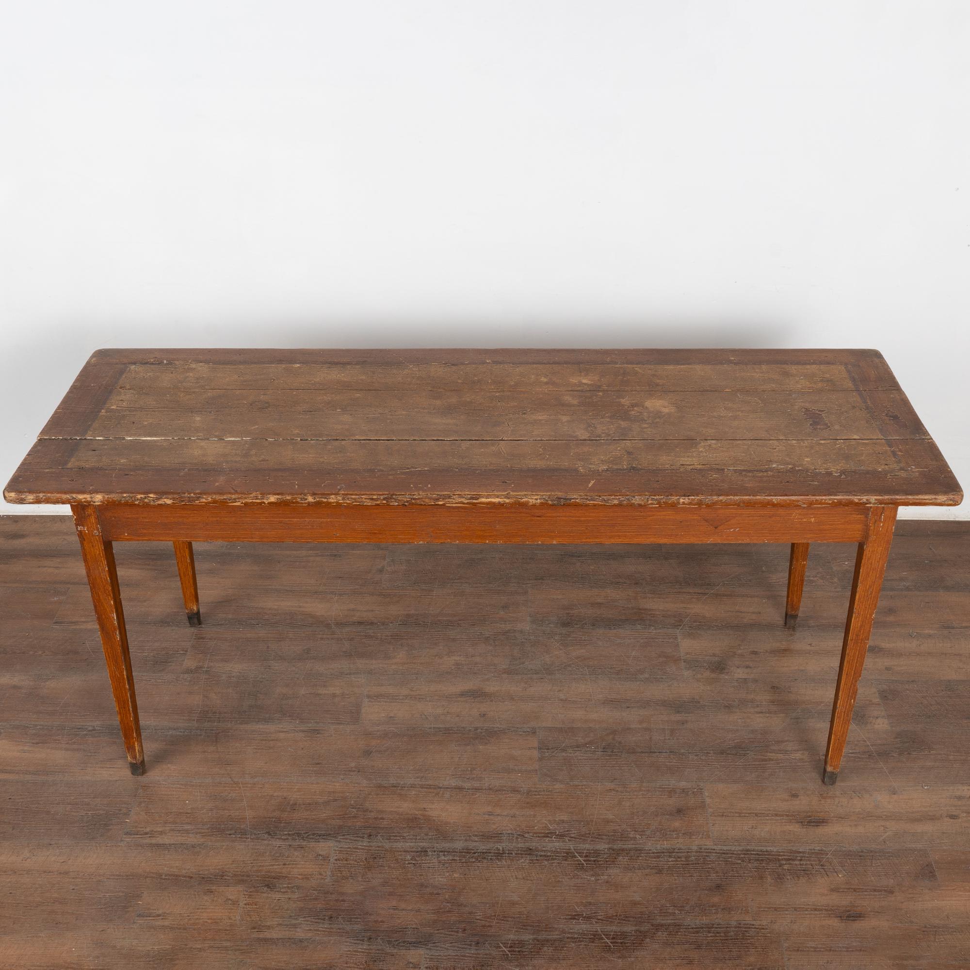 Rustic Painted Farm Table, Sweden circa 1820-40 In Fair Condition In Round Top, TX