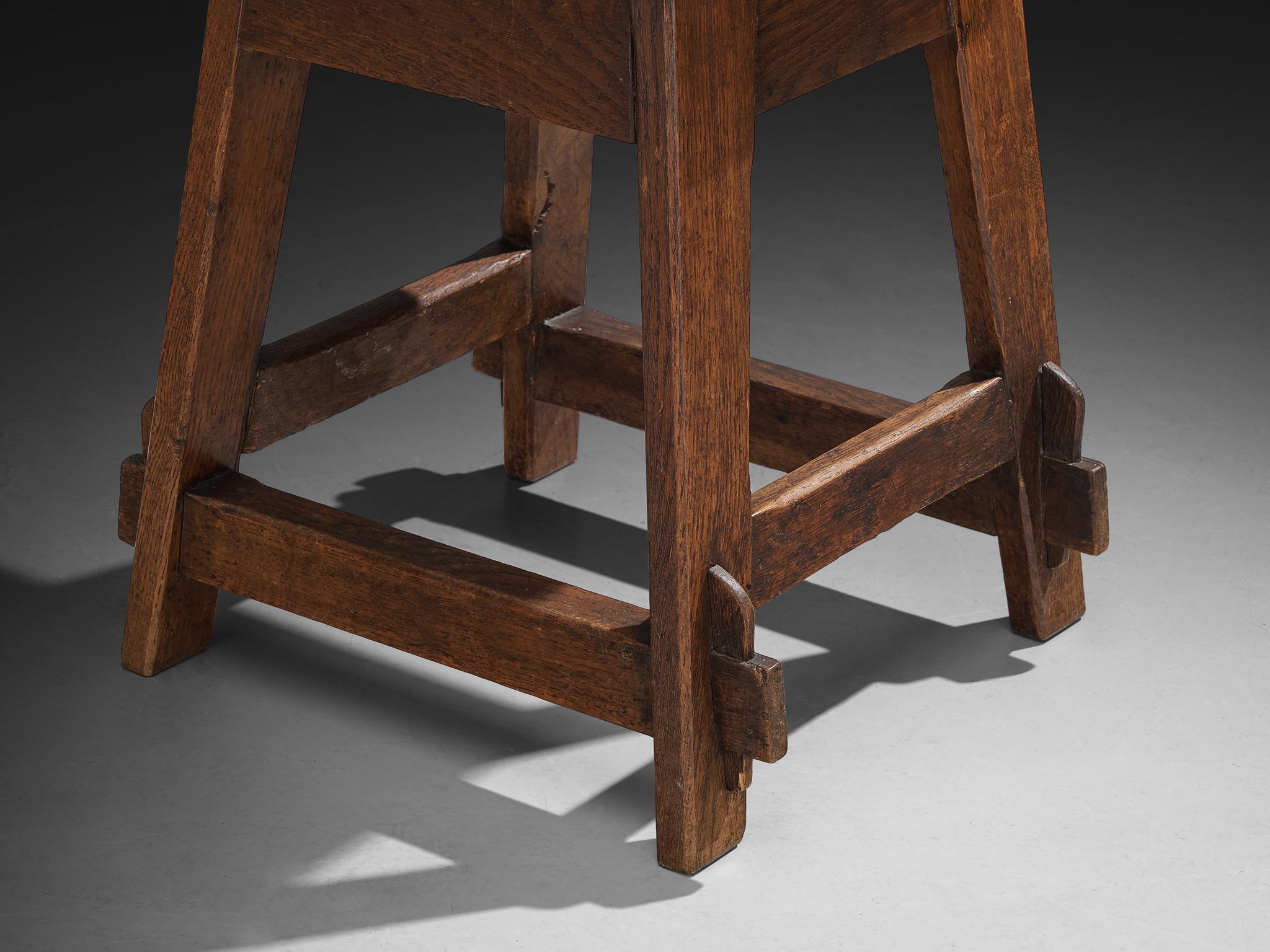 Rustic Pair of Dutch Stools in Oak and Rush In Good Condition For Sale In Waalwijk, NL