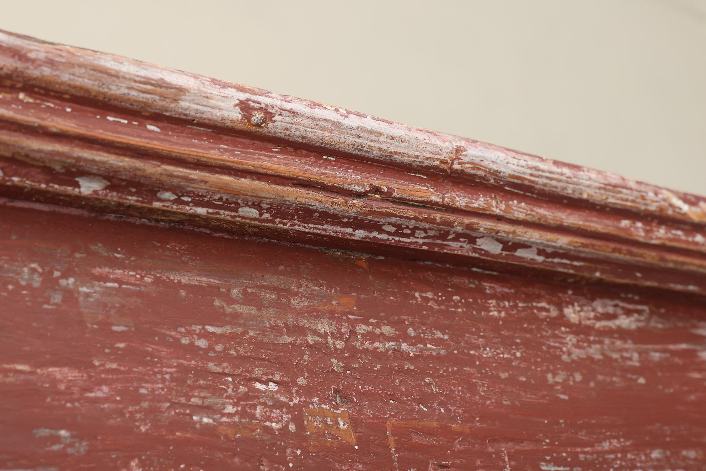 Rustic Parisian cabinet in pine wood with old burgundy paint layers, ca. 1820 For Sale 8