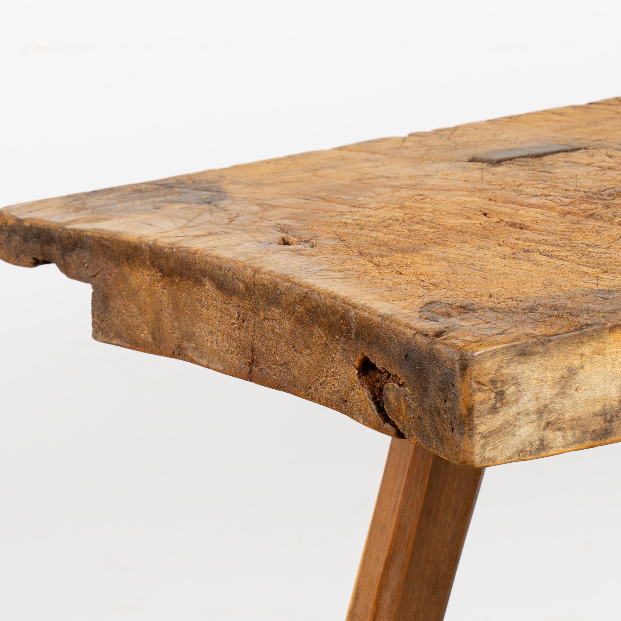 Rustic Peg Leg Console Table, Hungary circa 1890 In Good Condition For Sale In Round Top, TX