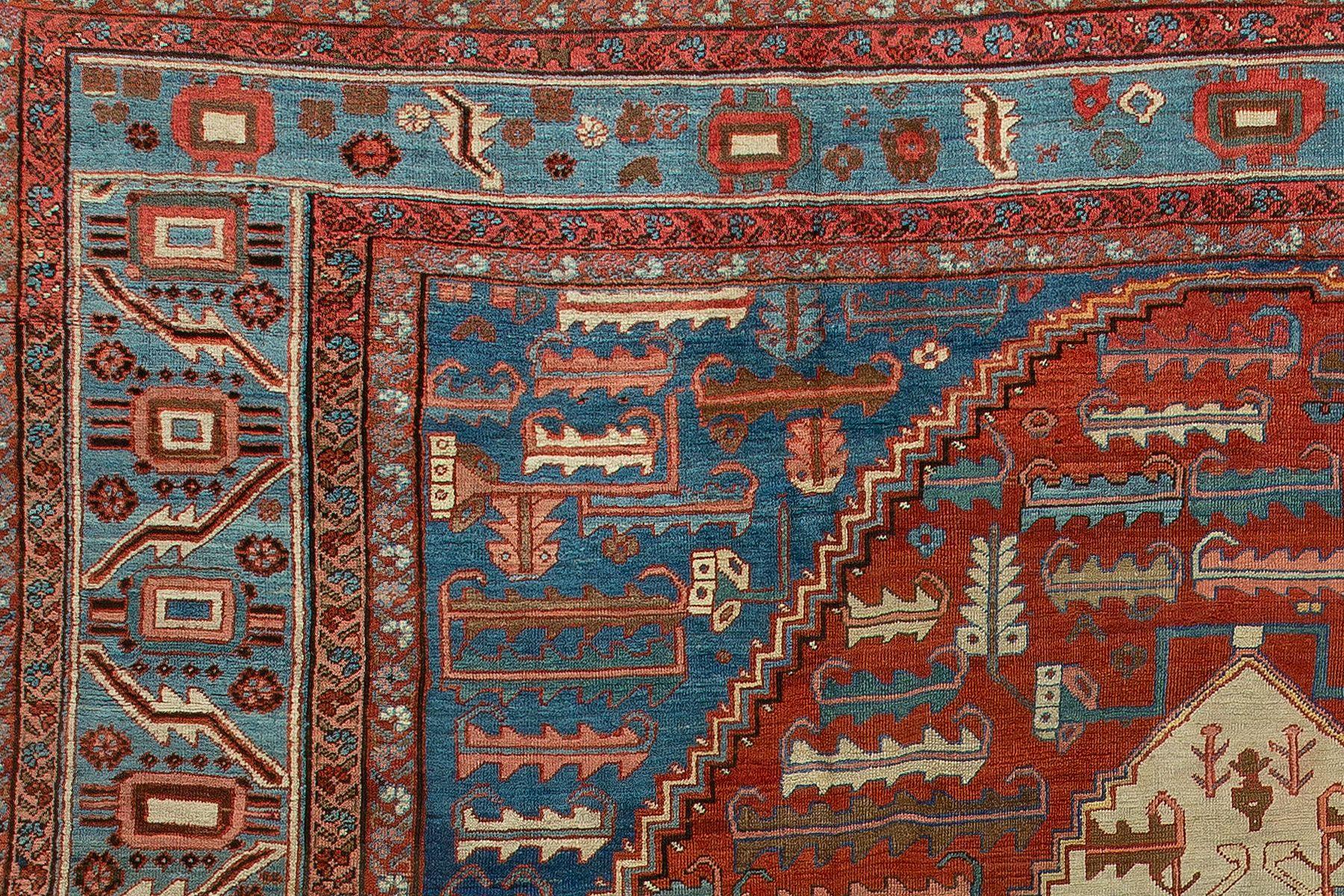 Rustikaler persischer Bakshaish Tribal-Teppich, Stammeskunst (20. Jahrhundert) im Angebot