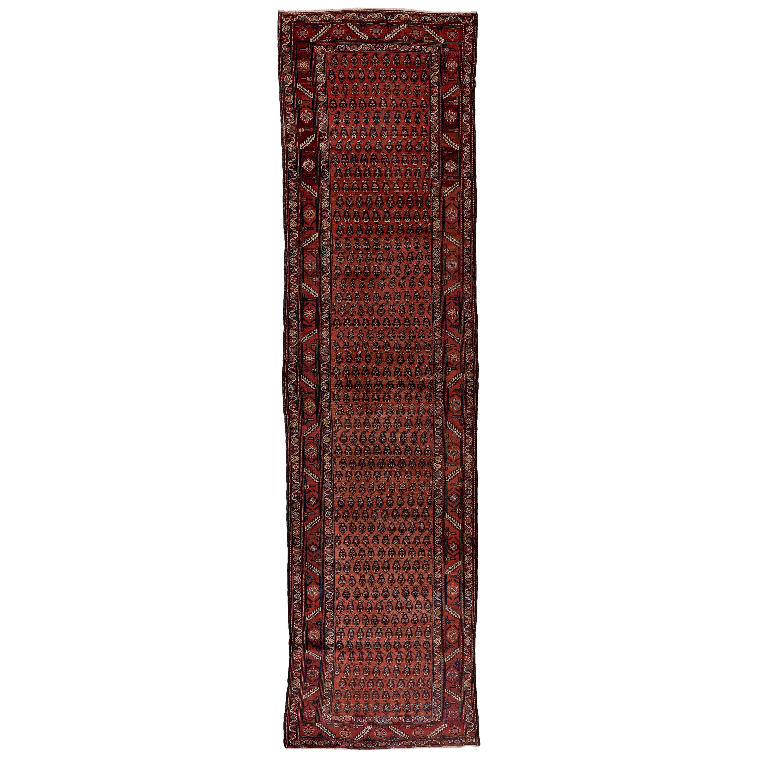 Tapis de couloir rustique persan Malayer large, terrain allover à motif cachemire, vers 1920