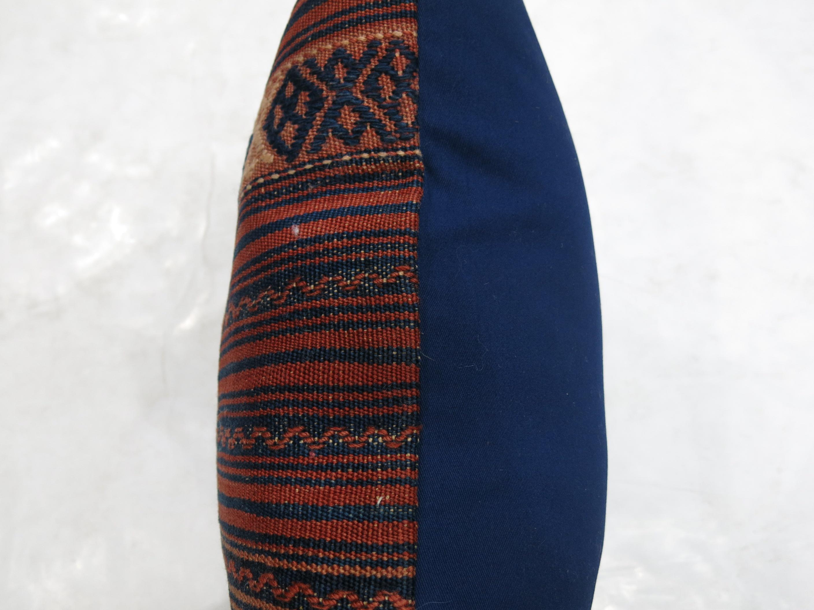 Oreiller rustique en laine perse rayée:: dos en coton bleu Bon état - En vente à New York, NY