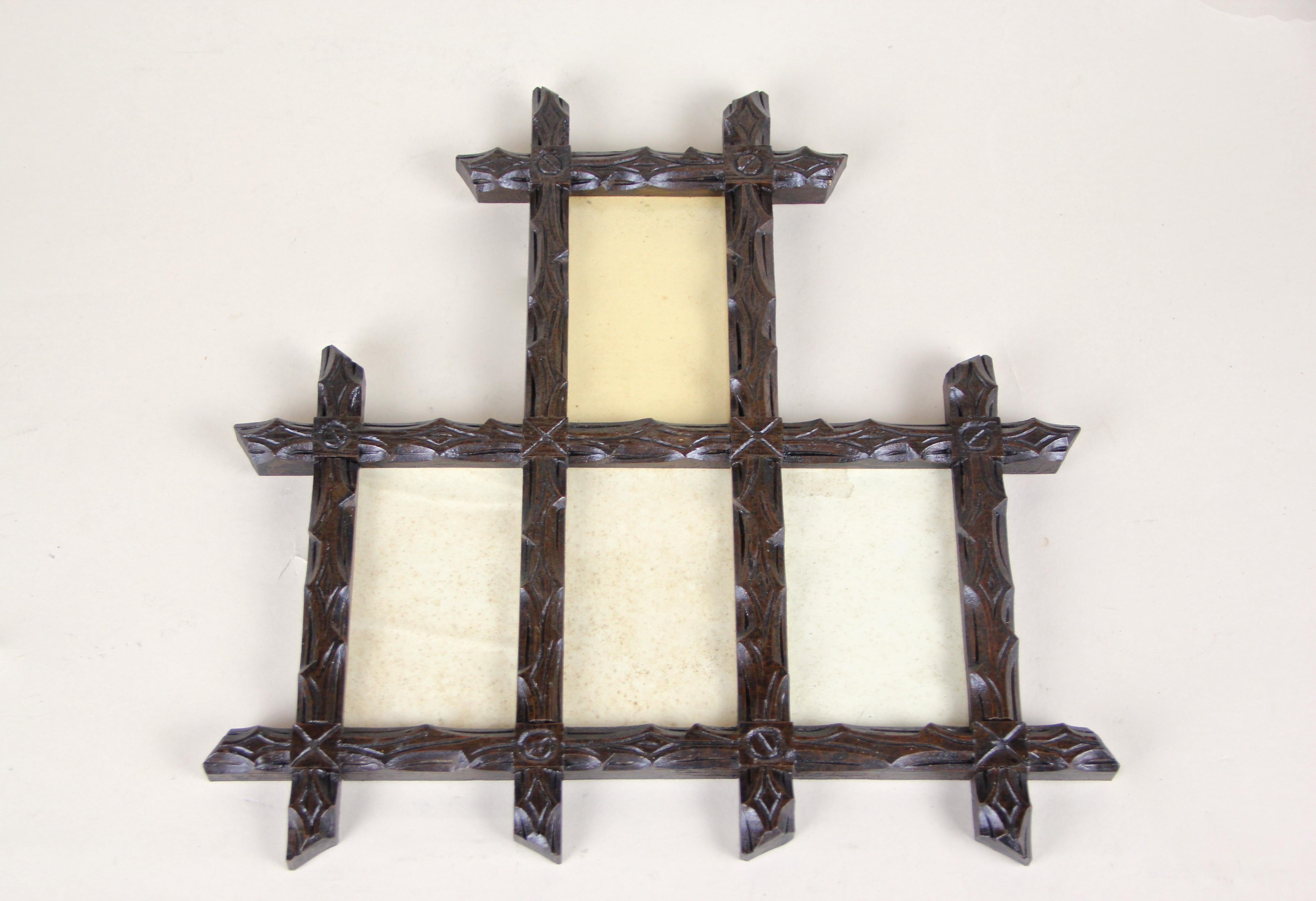 19th Century Rustic Photo Frame Black Forest Hand Carved, Austria, circa 1880 For Sale