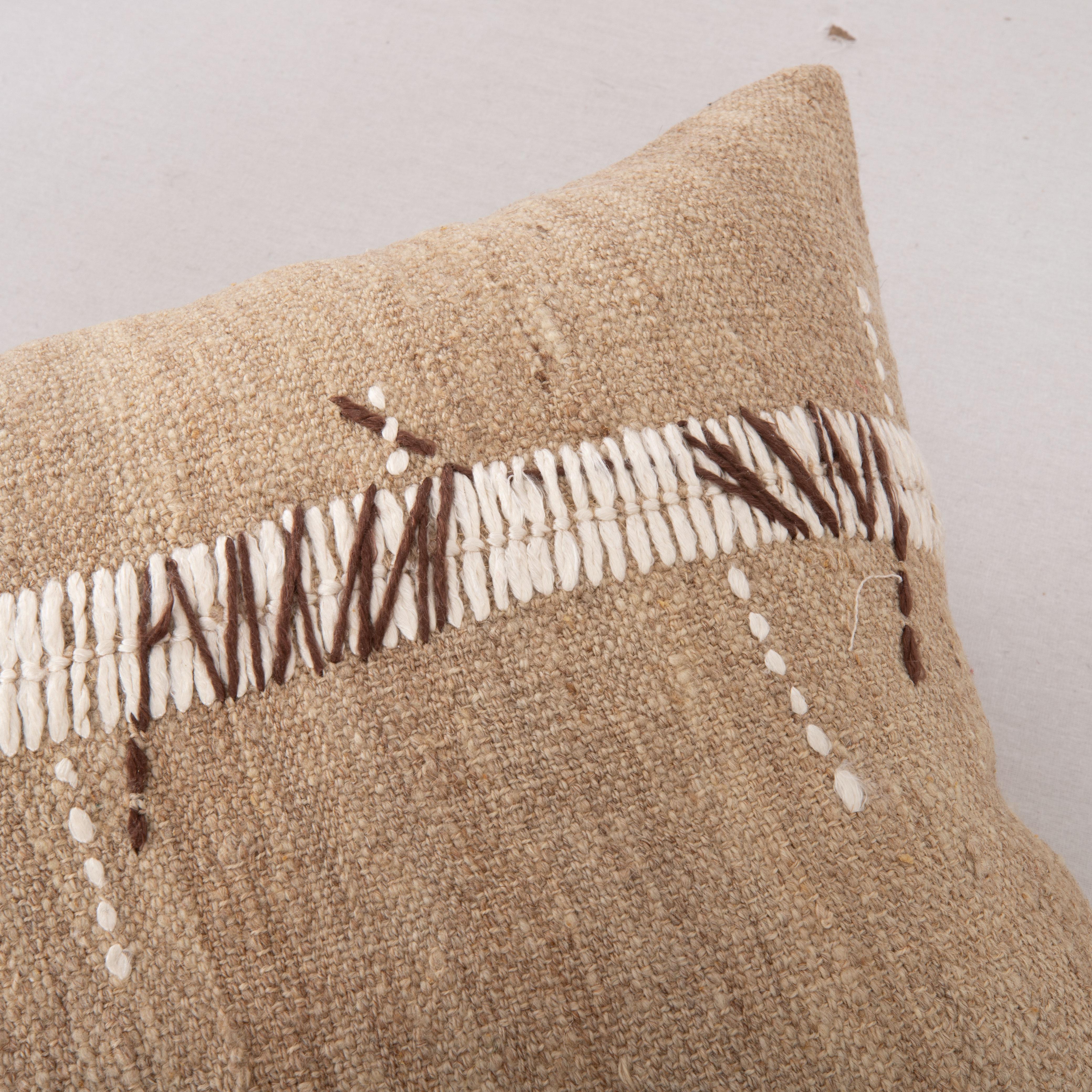 Kilim Rustic Pillow Case Made from a Vintage Un-Dyed Wool Coverlet, Mid 20th C For Sale