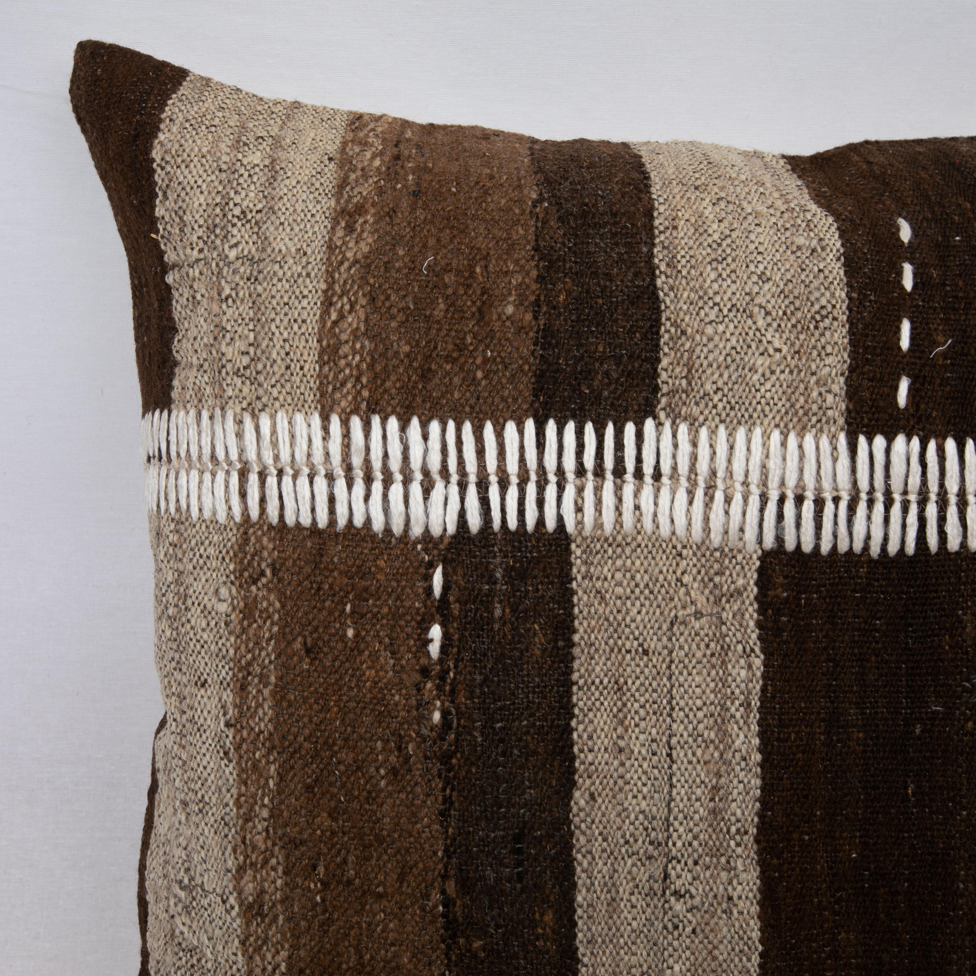 Hand-Woven Rustic Pillow Case Made from a Vintage Un-Dyed Wool Coverlet, Mid 20th C. For Sale