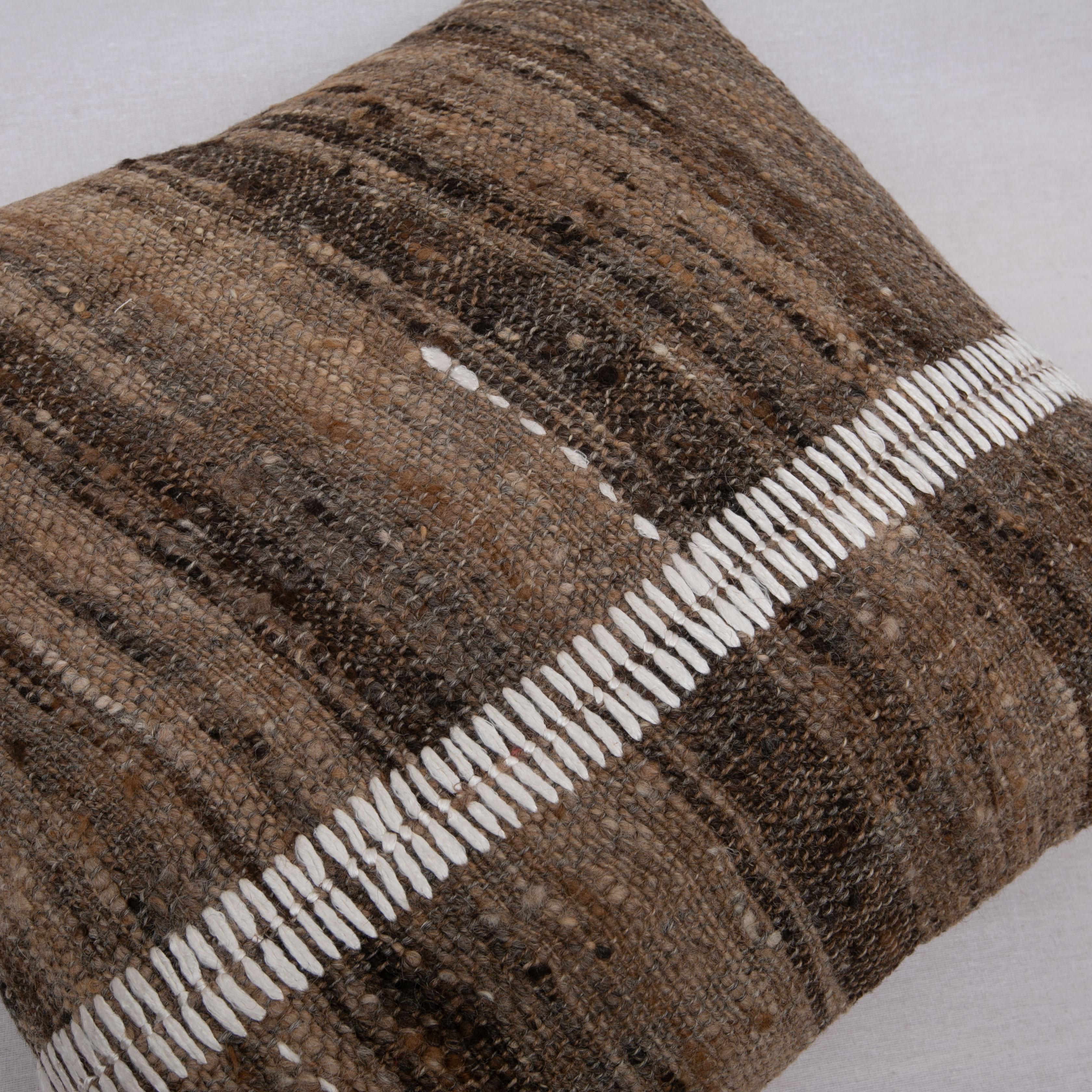 Rustic Pillow Case Made from a Vintage Un-Dyed Wool Coverlet, Mid 20th C. For Sale 1