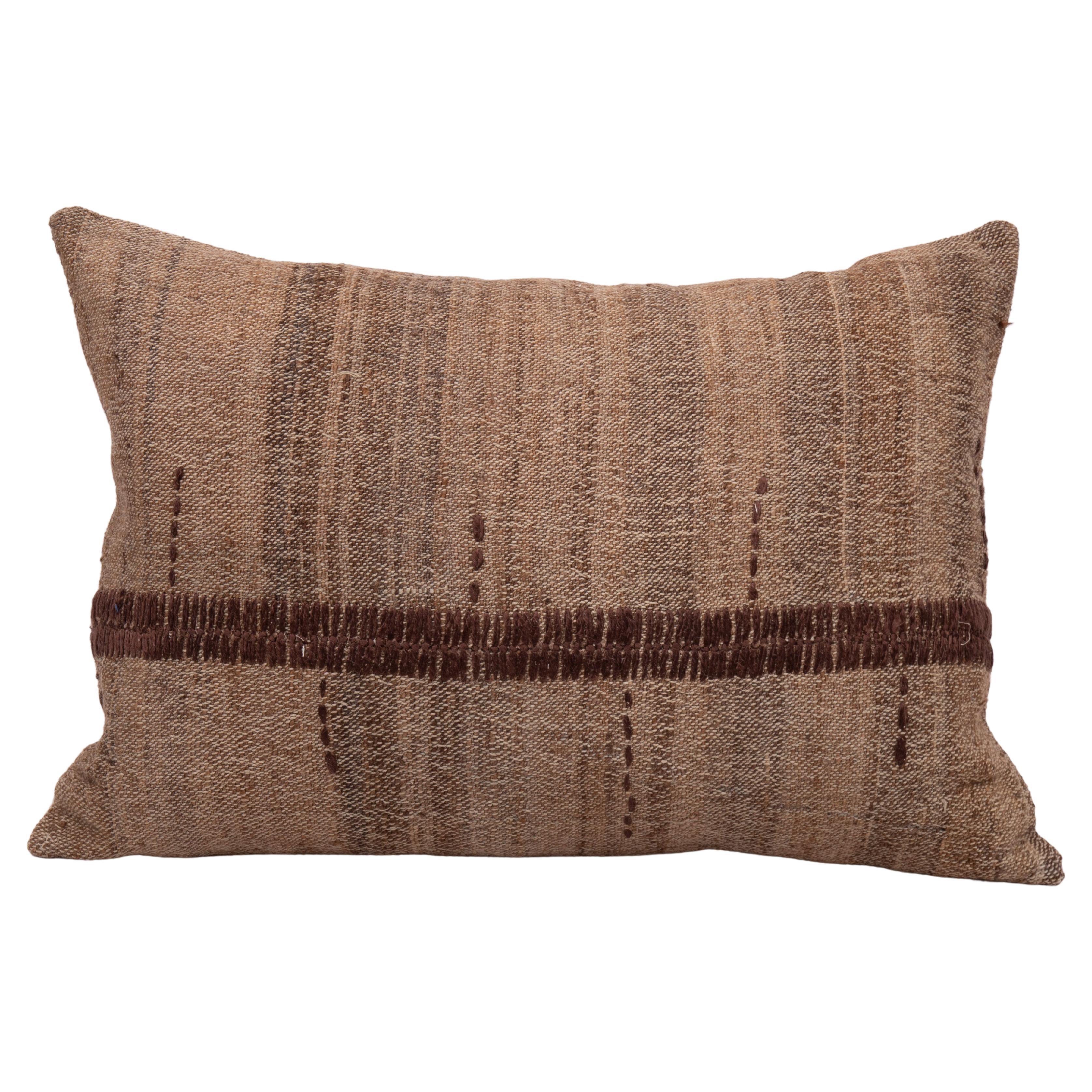Rustic Pillow Case Made from a Vintage Un-Dyed Wool Coverlet, Mid 20th C For Sale