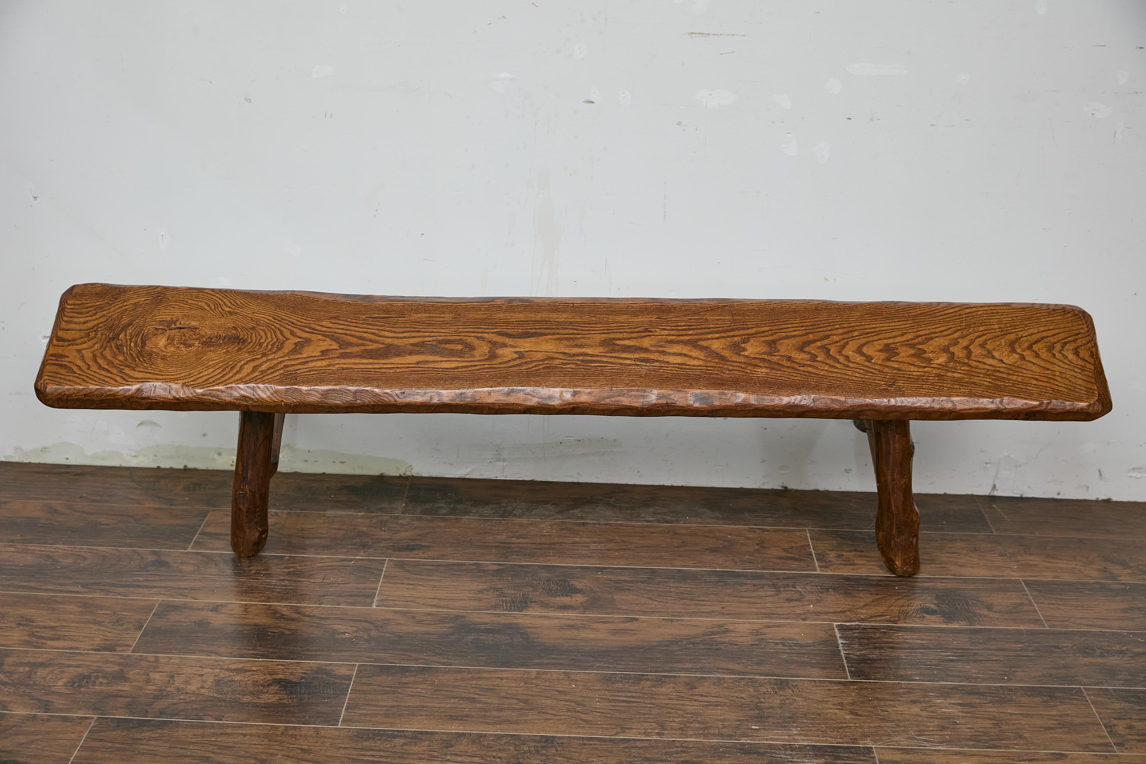 Rustic Pine Bench with Hand-Hewn Details – Versatile American Craftsmanship For Sale 5