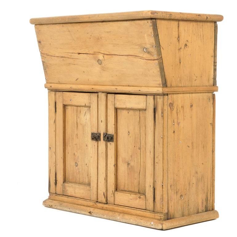 Rustic Pine Cabinet In Excellent Condition In Vancouver, British Columbia