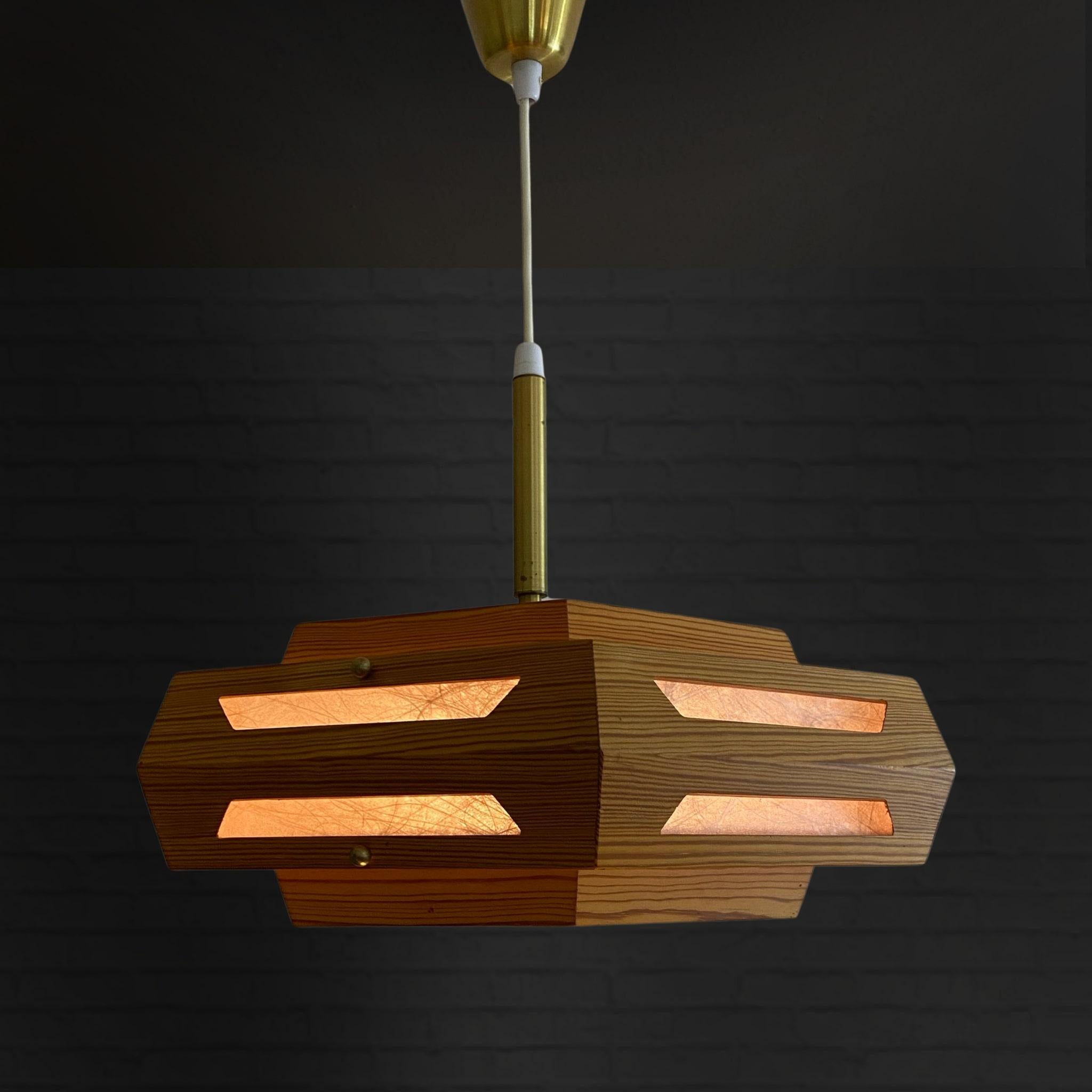 Rustic pinewood pendant lamp with brass fittings, Swedish Modern, 1970s  In Good Condition For Sale In Forserum, SE