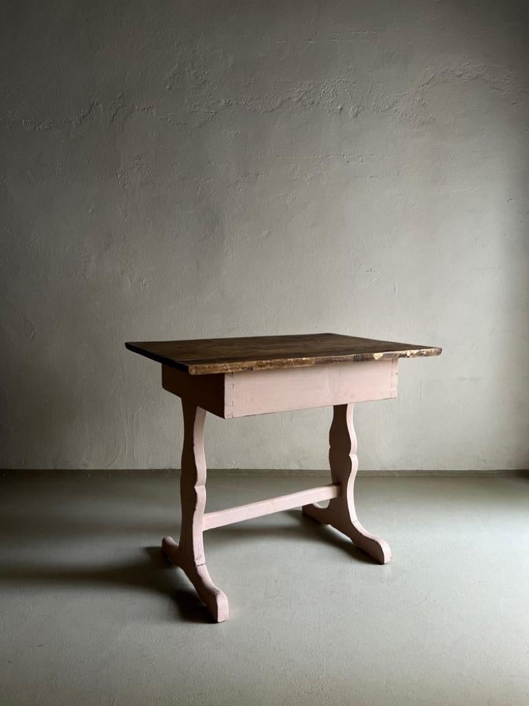 20th Century Rustic Pink Painted Desk with Brown Tabletop For Sale