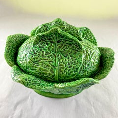 Rustic Portuguese Majolica Green Cabbage Leaf Tureen, circa 1930s