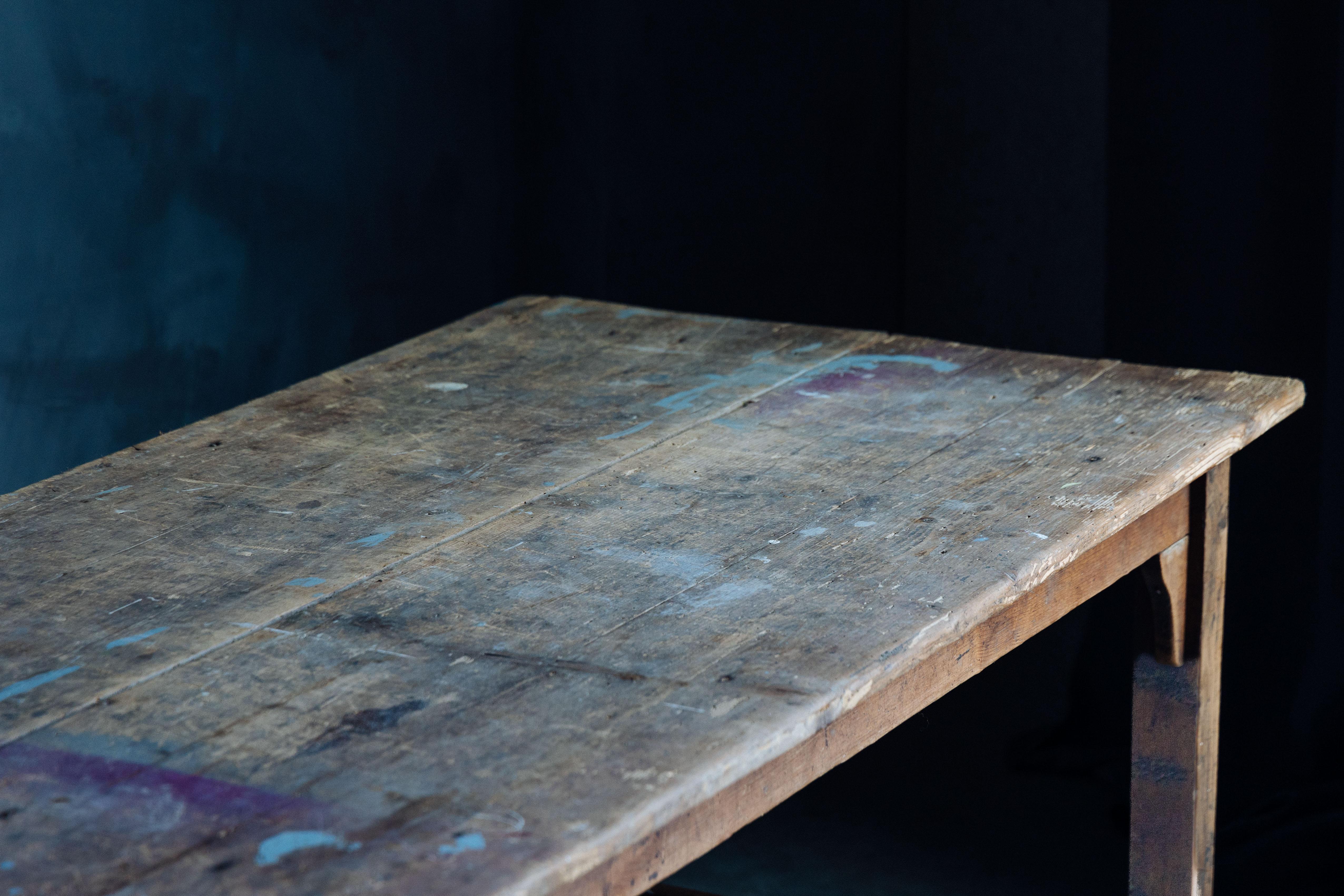 Table à manger de ferme rustique, France, 19ème siècle en vente 12