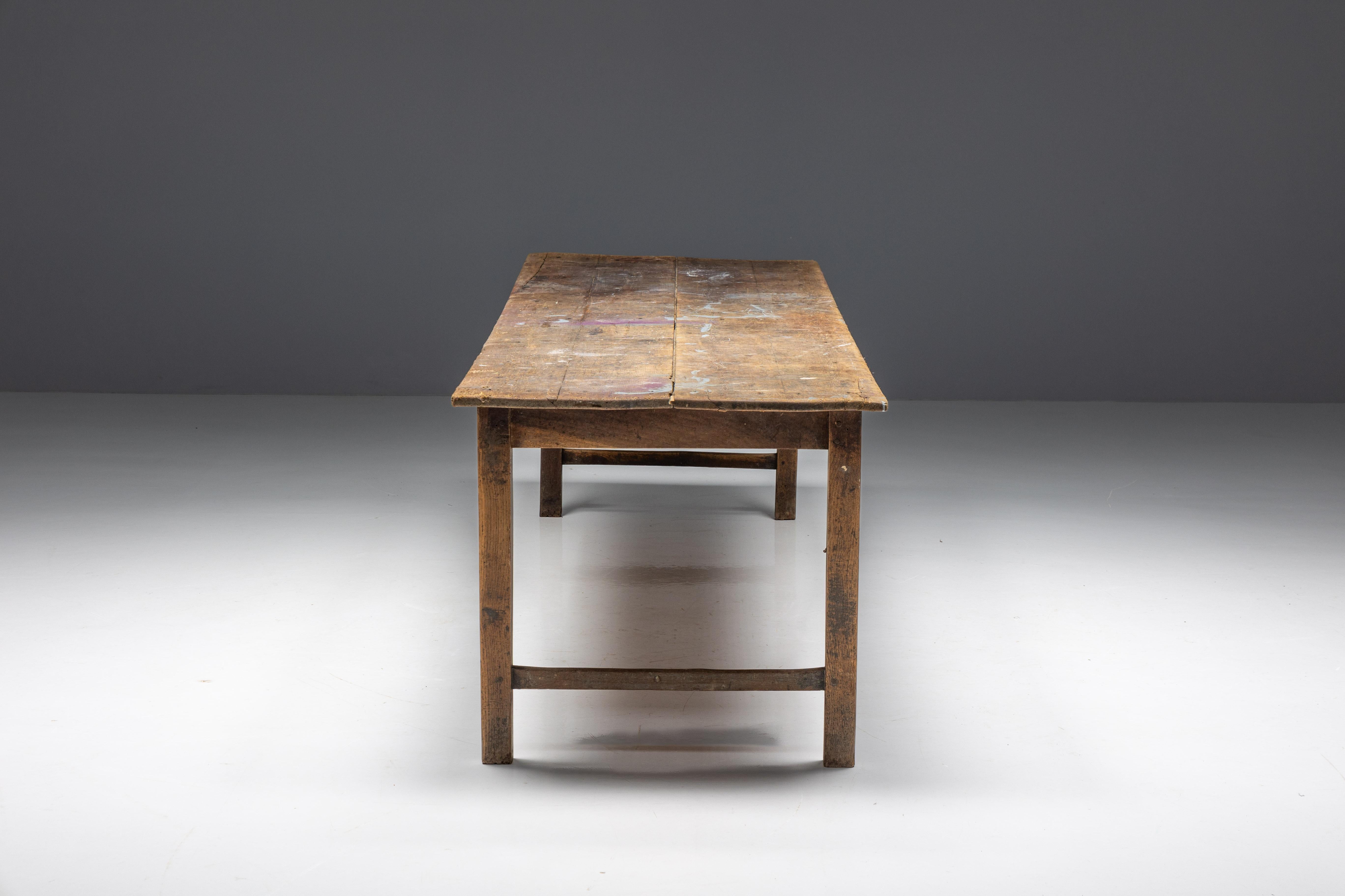 Table à manger de ferme rustique, France, 19ème siècle en vente 2