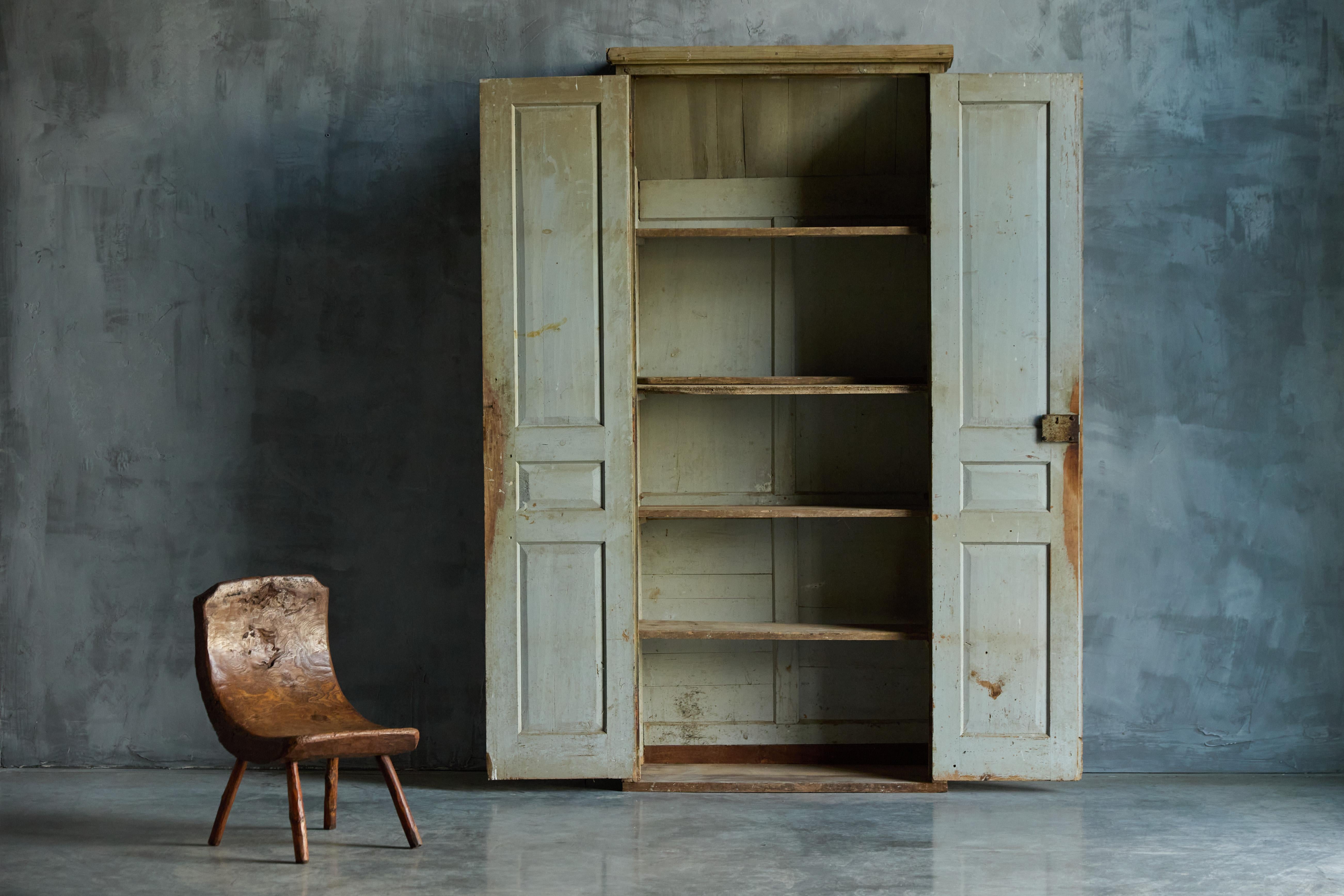 Cabinet rustique vert, France, 19e siècle en vente 7