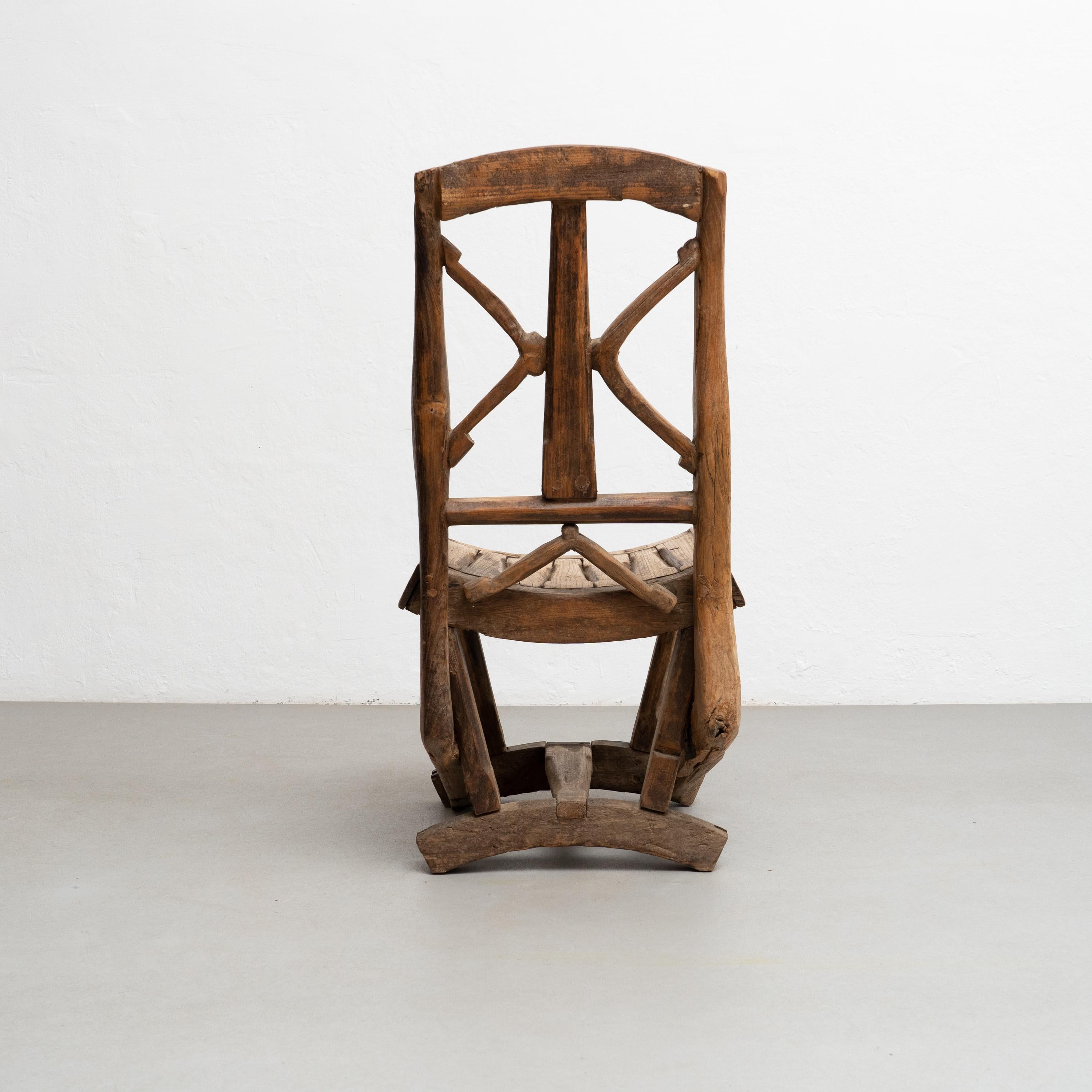 Rustic Primitive Hand Made Traditional Wood Chair, circa 1930 In Good Condition In Barcelona, Barcelona
