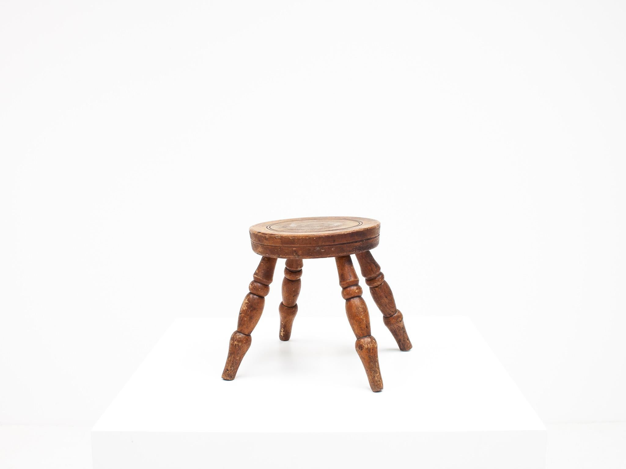 Anglais Tabouret/table rustique, primitif, Wabi Sabi, antique, naïf, Angleterre en vente