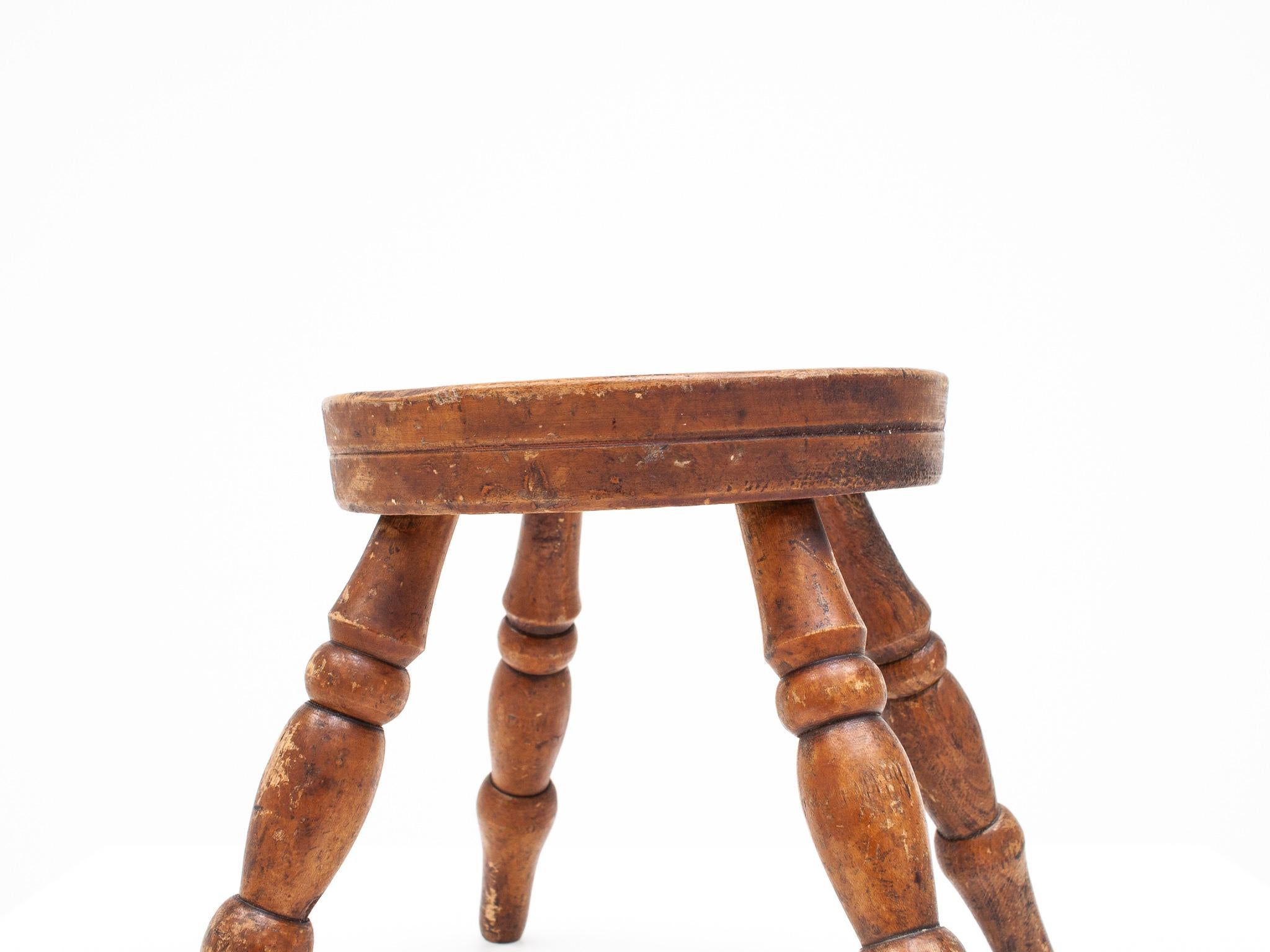 Tabouret/table rustique, primitif, Wabi Sabi, antique, naïf, Angleterre en vente 1