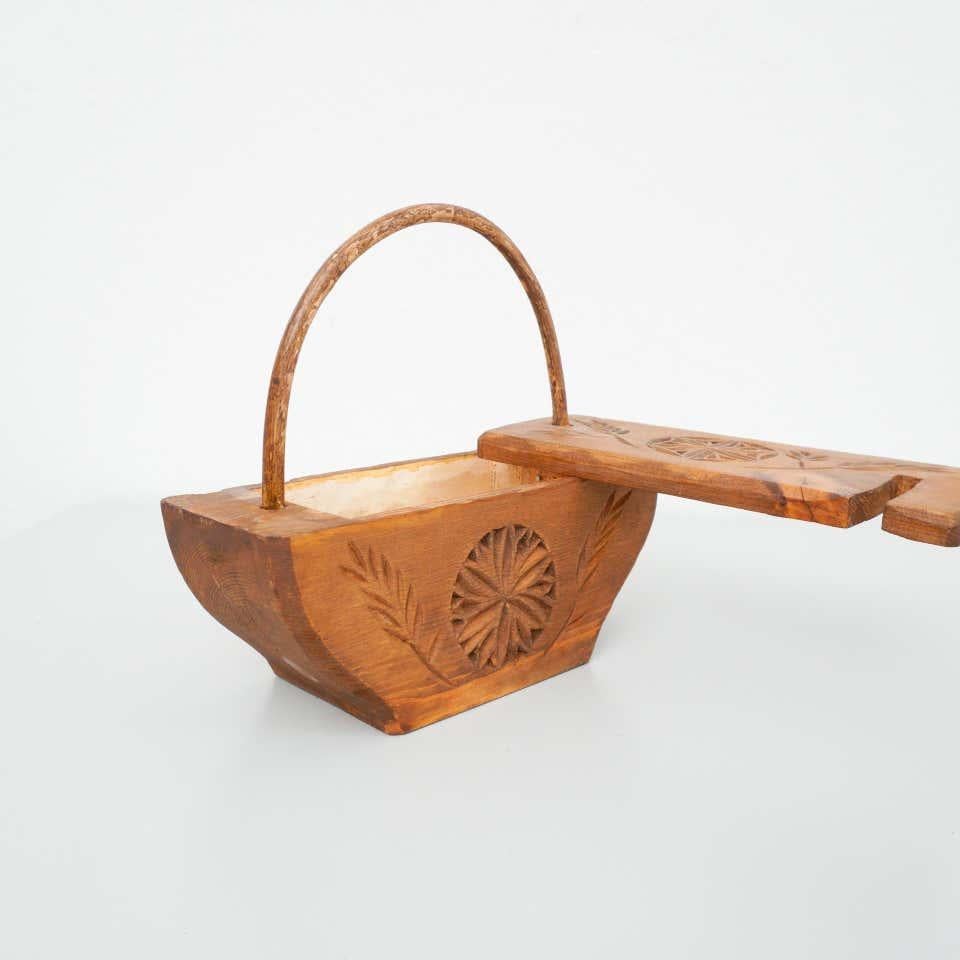 Rustic Primitive Wood Hand Carved Basket, circa 1950 For Sale 1