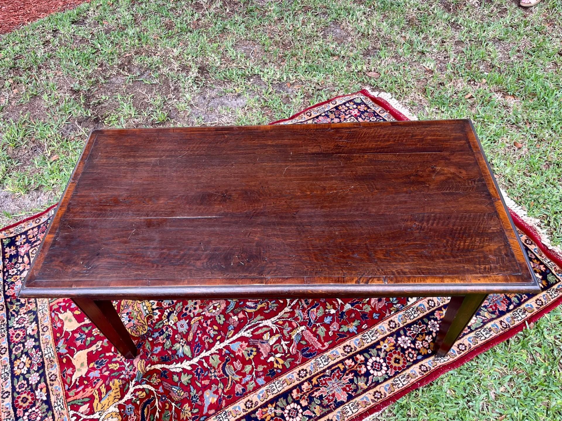 Rustic Reclaimed Wood Farmhouse Coffee Table. In Good Condition For Sale In Vero Beach, FL