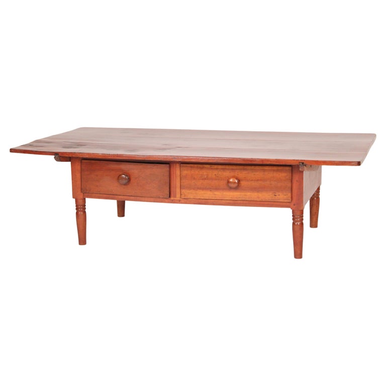 Rustic Red Pine Coffee Table For Sale at 1stDibs