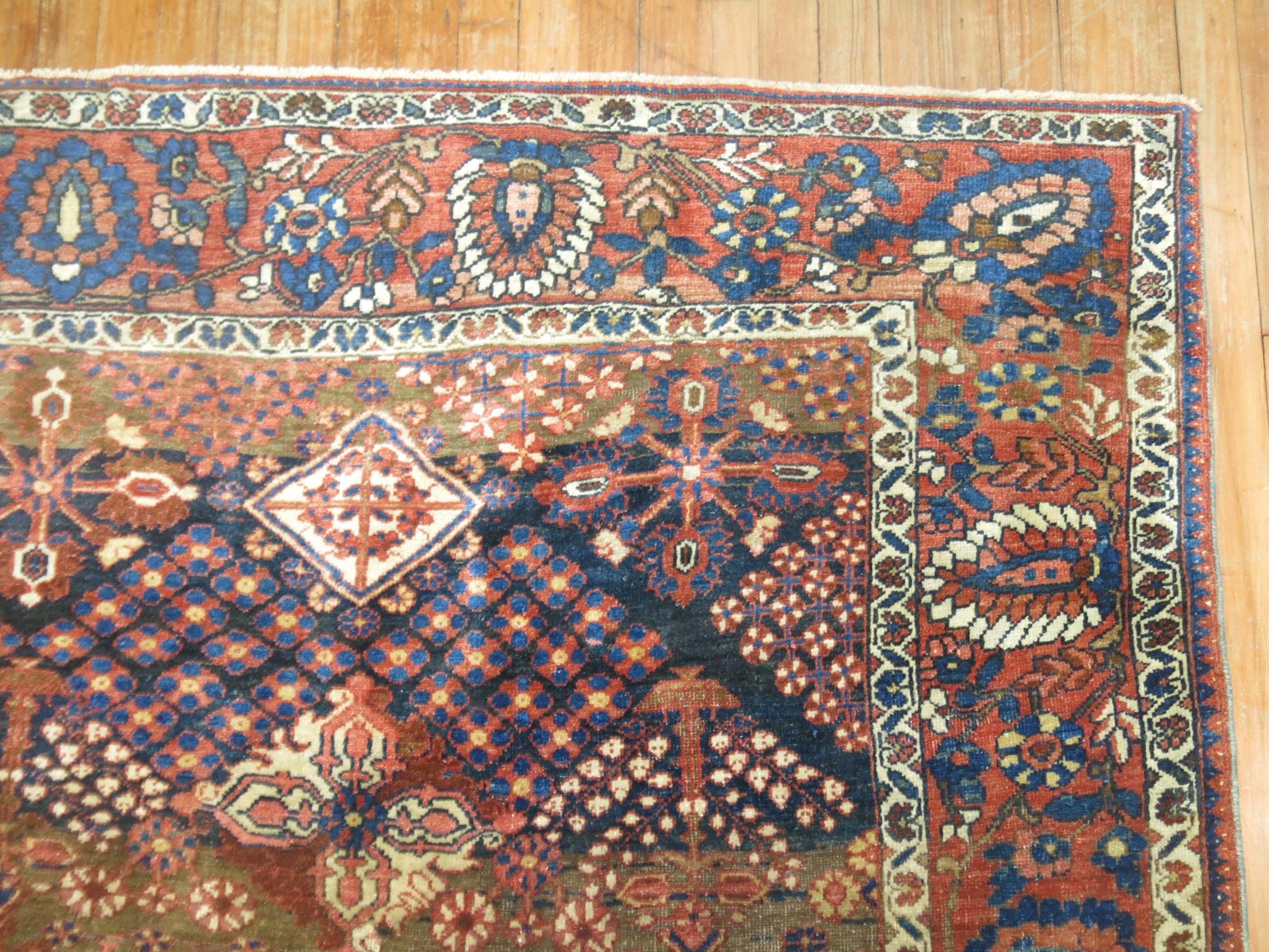 Rustic Room Size Persian Bakhtiari Rug In Good Condition For Sale In New York, NY