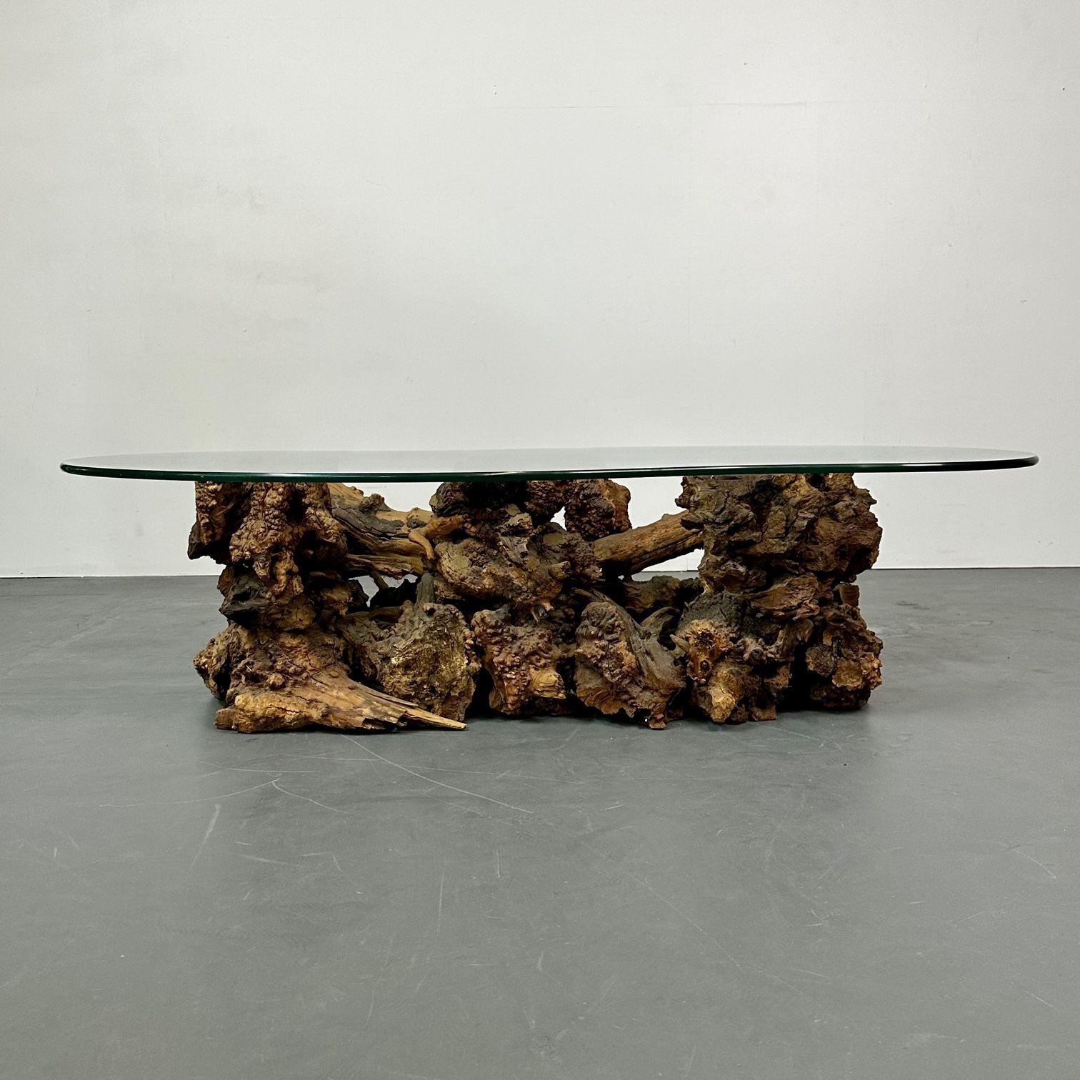 Mid-Century Modern Table basse rustique en bois de rose naturel, forme organique, mi-siècle moderne en vente