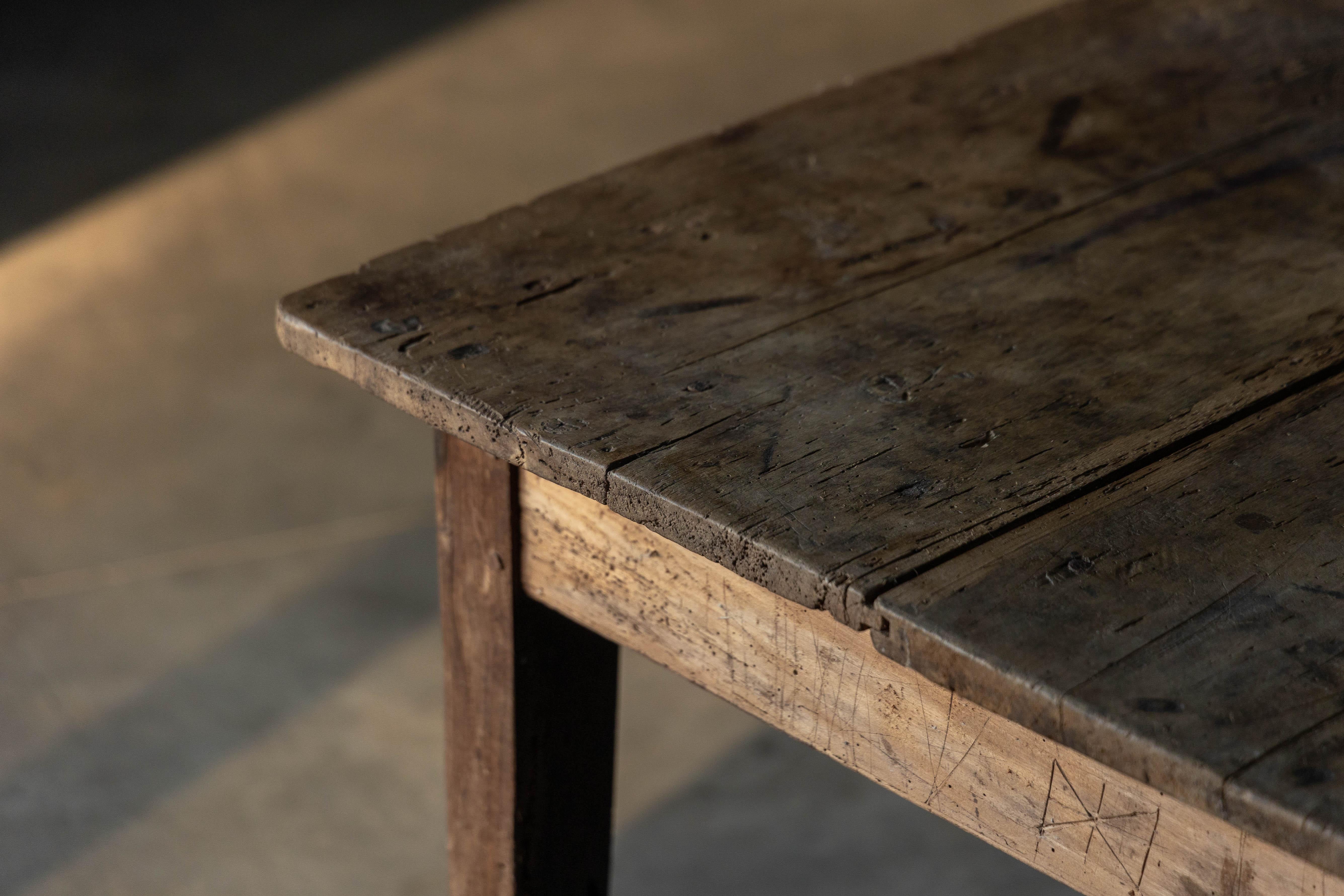 Bois Table de salle à manger rustique rurale, France, 19ème siècle en vente