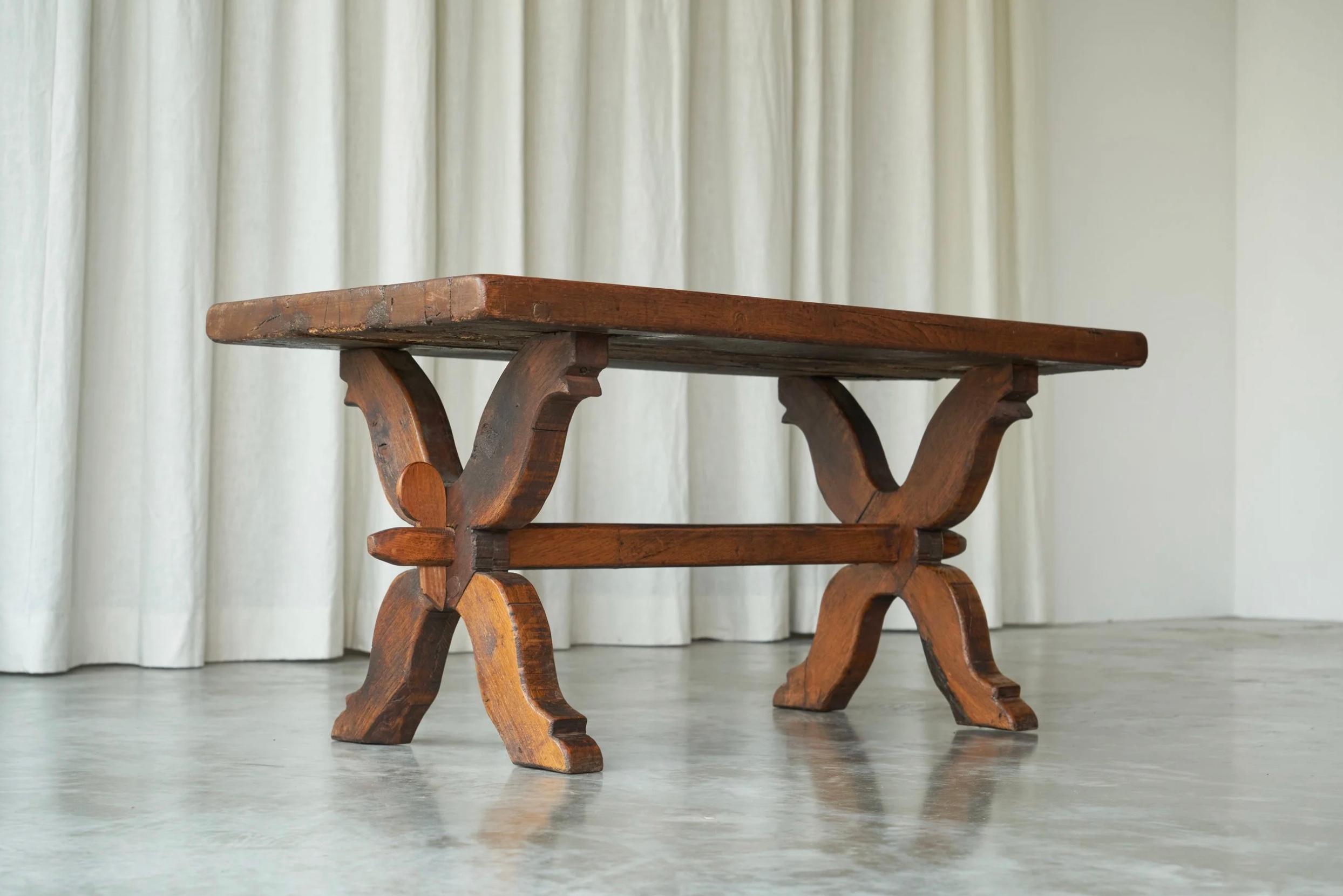 Hand-Crafted Rustic Sabi Sabi Style Trestle Coffee Table in Solid Oak 19th Century For Sale