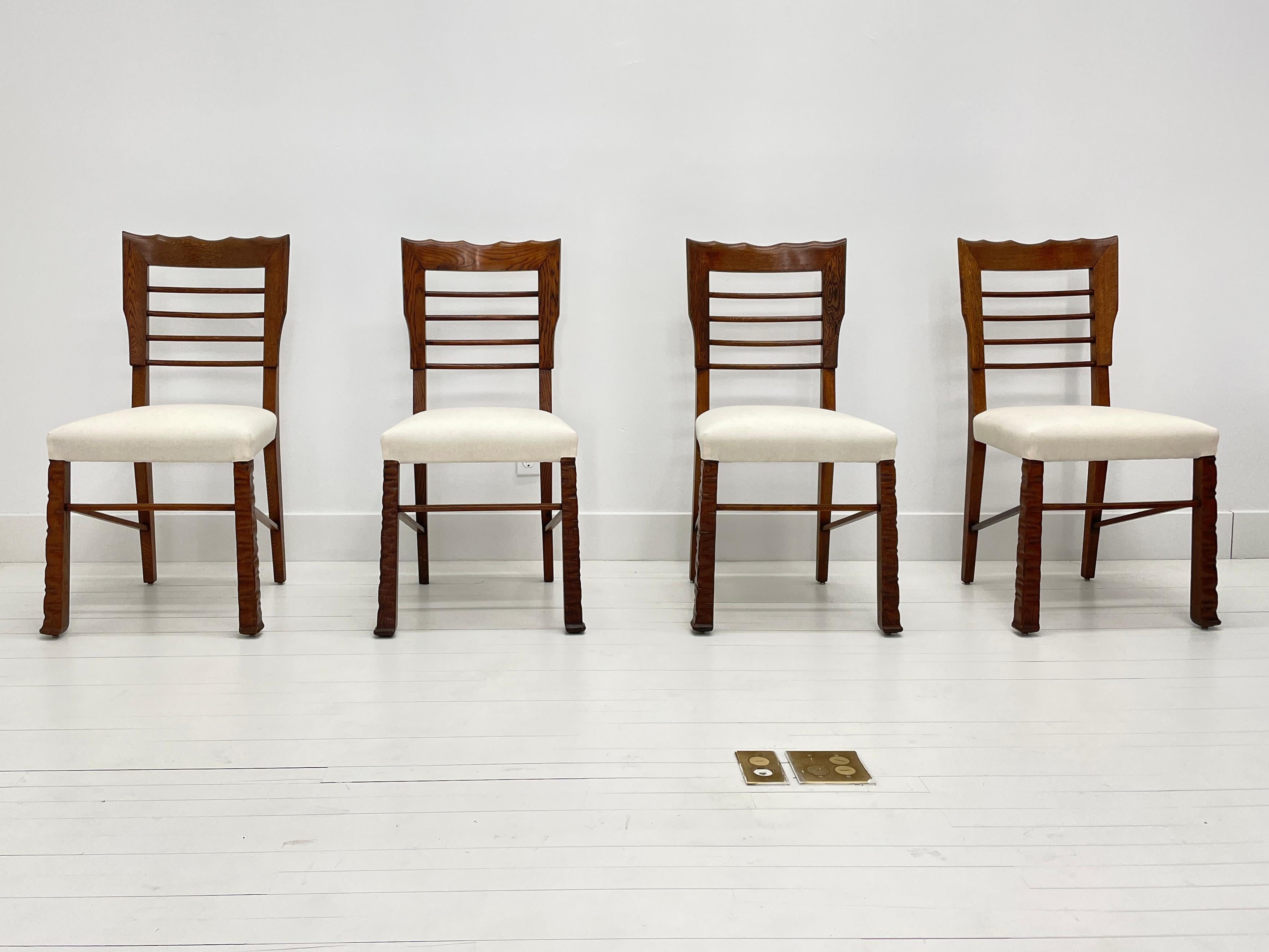 20th Century Rustic Scalloped Edge Dining Chairs, Set of 10, Italy, 1940's For Sale