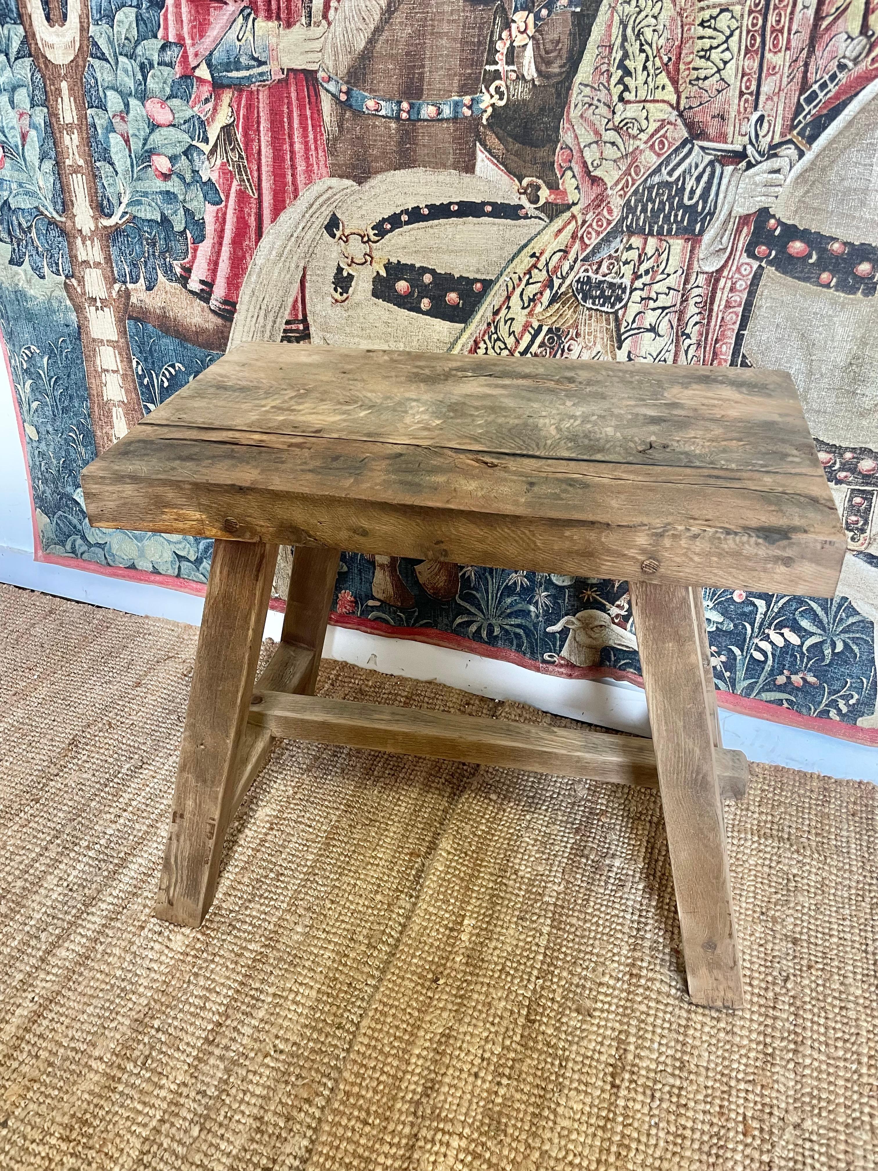 Great early 20th century scrubbed oak rustic console table / side table 

French circa 1920's , it has been washed and scrubbed to give it a contemporary feel 

Height 30 inches 

Width 30 inches top 34 inches base of legs 

Depth 19 inches ( top )