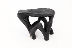 Tavolino da caffè scultoreo rustico, Wood Wood nero bruciato, intagliato, unico, Logniture