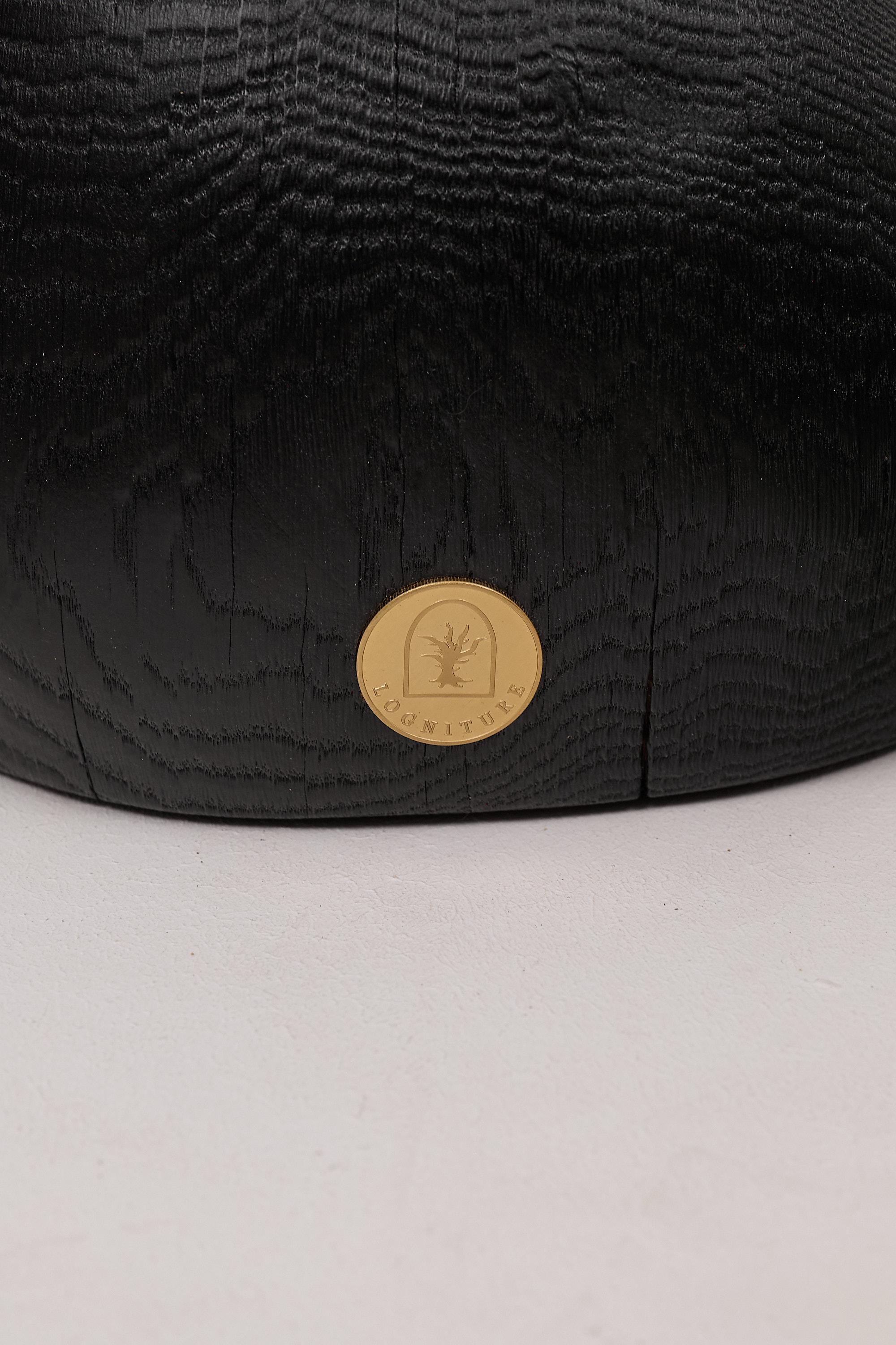 Mesa Auxiliar Escultórica Rústica, Madera de Roble Negro Quemado, Tallada, Única, Muebles de Madera en venta 9