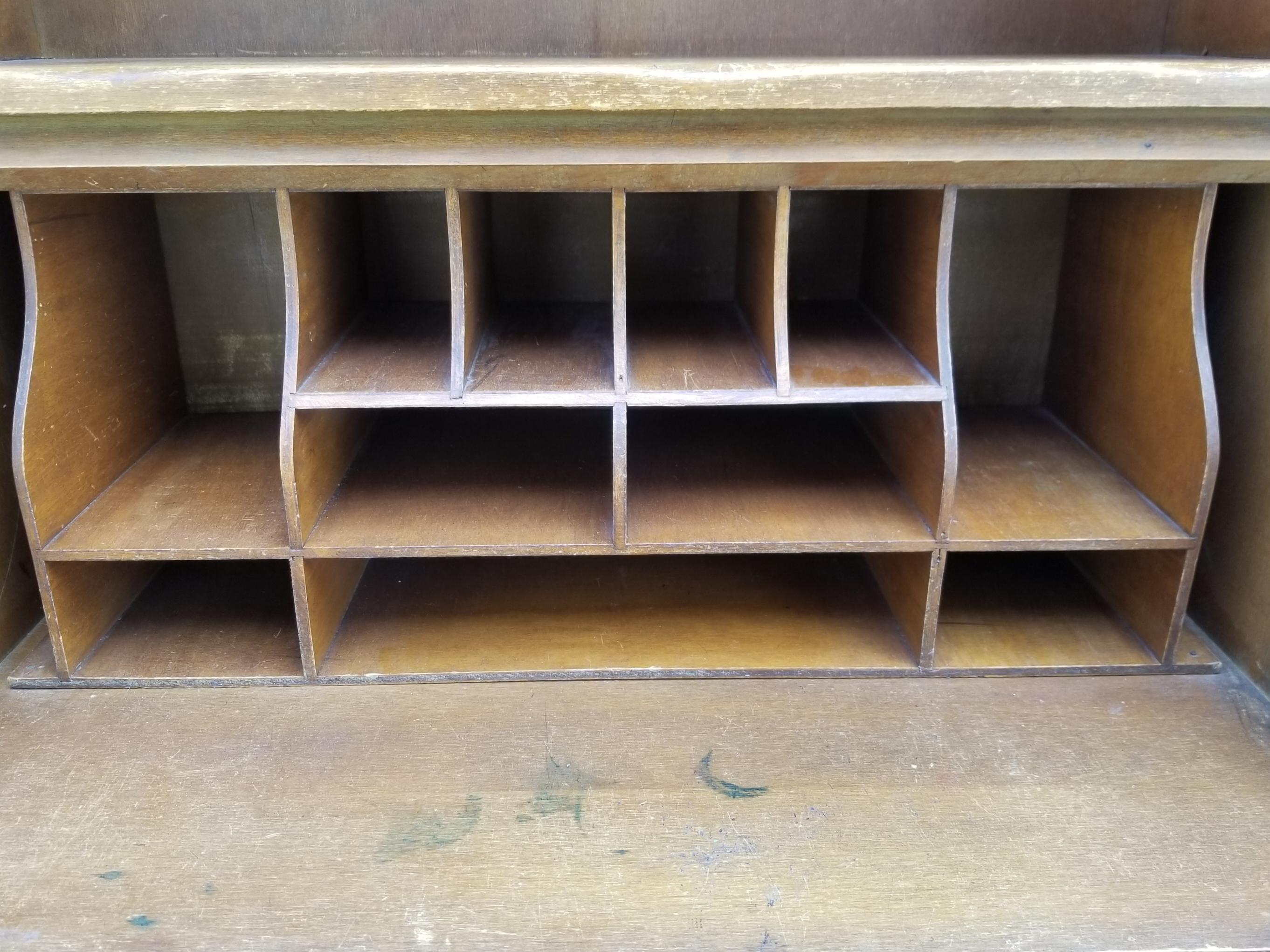 Rustic Secretary Desk by Monterey Furniture In Good Condition In Fulton, CA