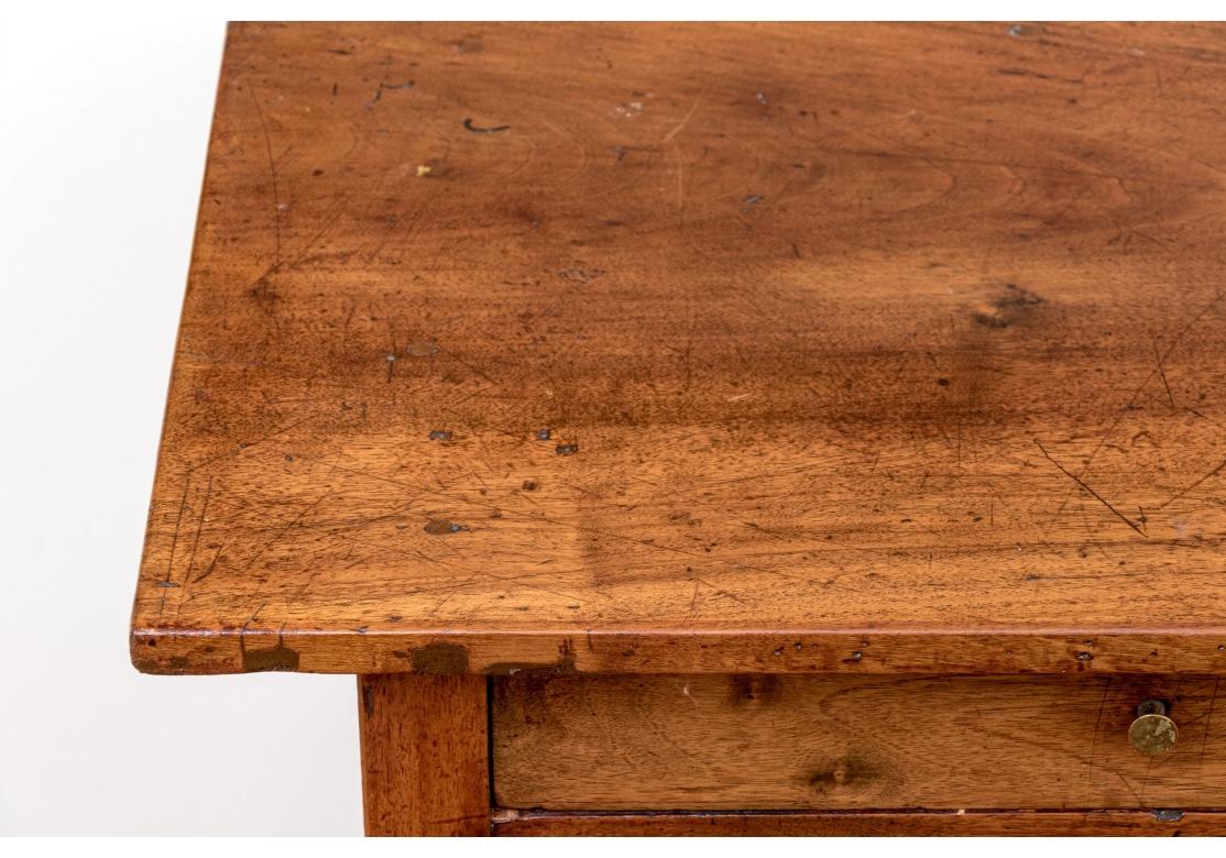 Mesa de centro rústica semi antigua Madera en venta