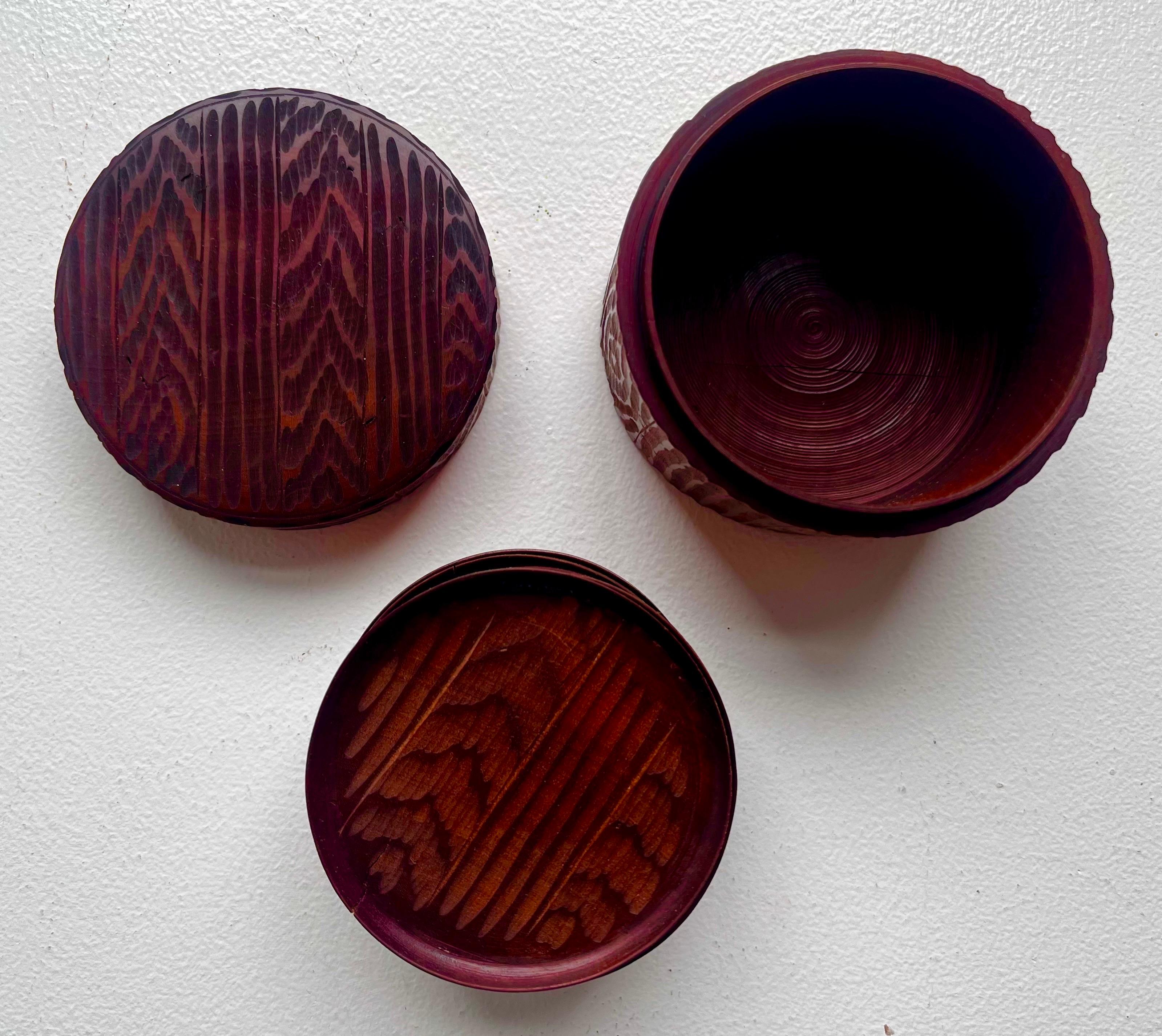 Rustic Set of 8 Drinking Glass Coasters with Lidded Box, circa 1970 For Sale 2