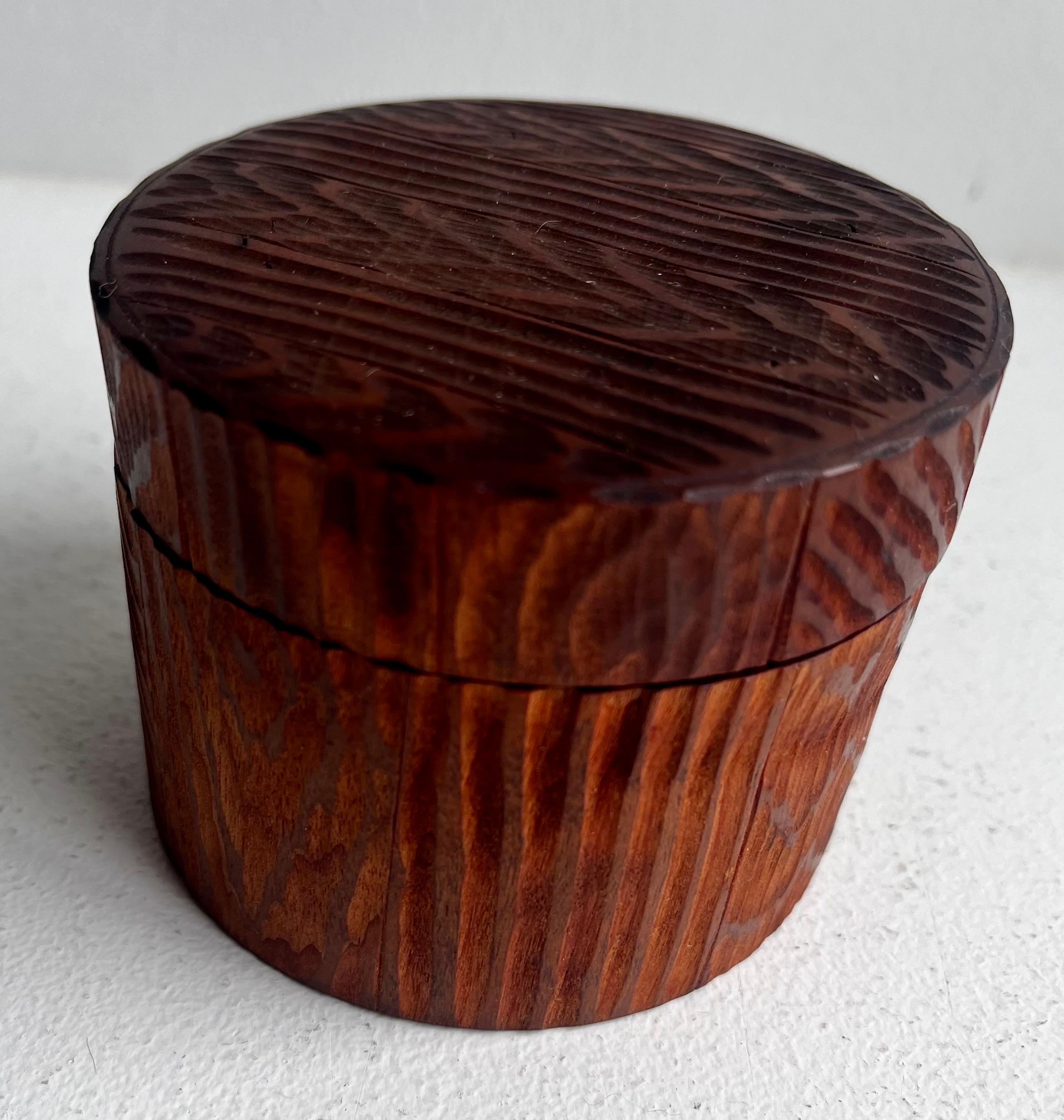 Rustic Set of 8 Drinking Glass Coasters with Lidded Box, circa 1970 For Sale 10