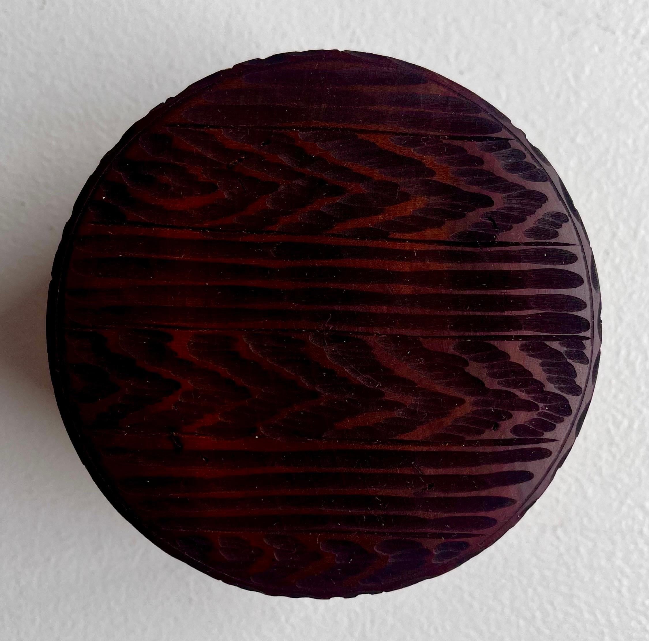 Rustic Set of 8 Drinking Glass Coasters with Lidded Box, circa 1970 For Sale 11