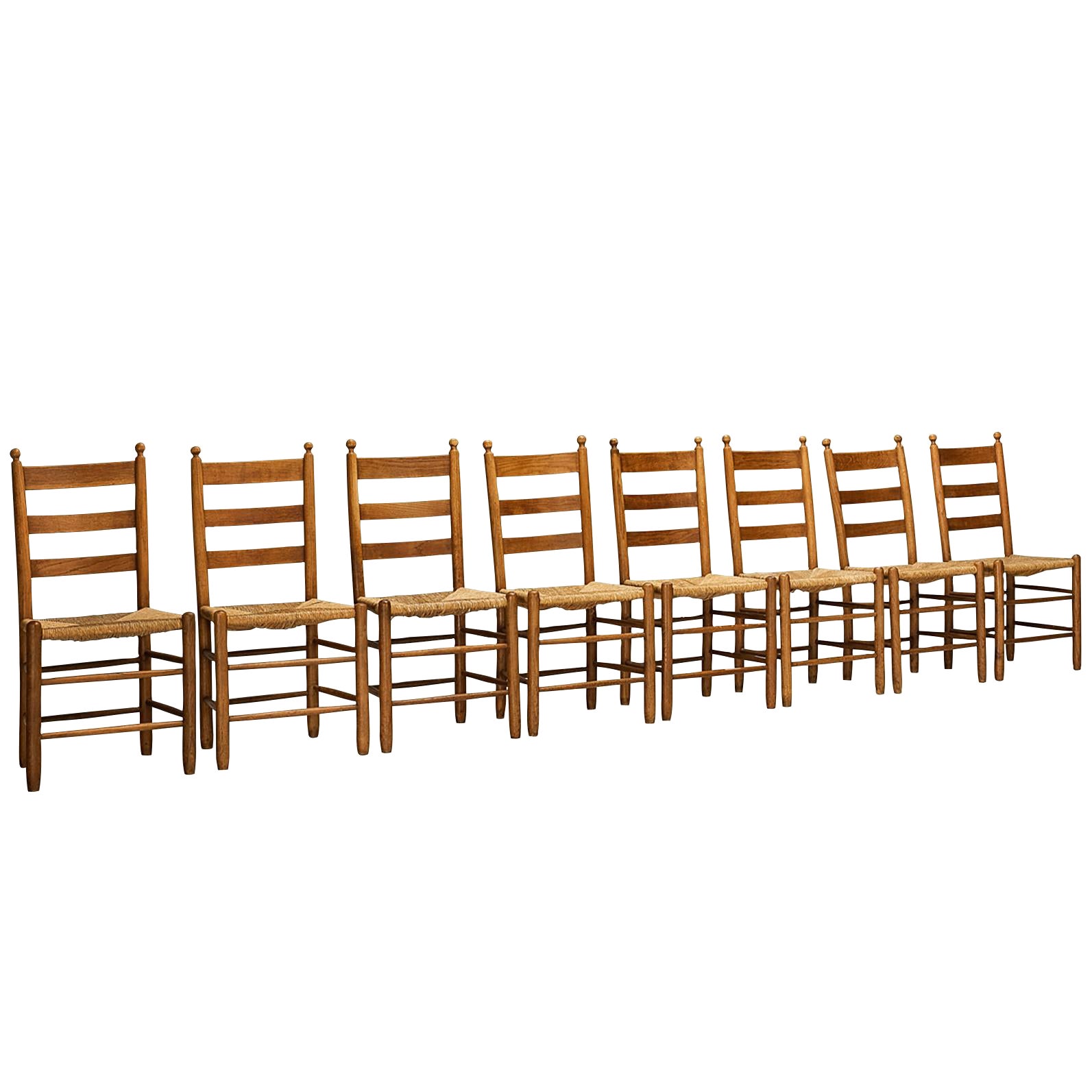 Rustic Set of Eight Dining Chairs in Solid Oak and Straw For Sale
