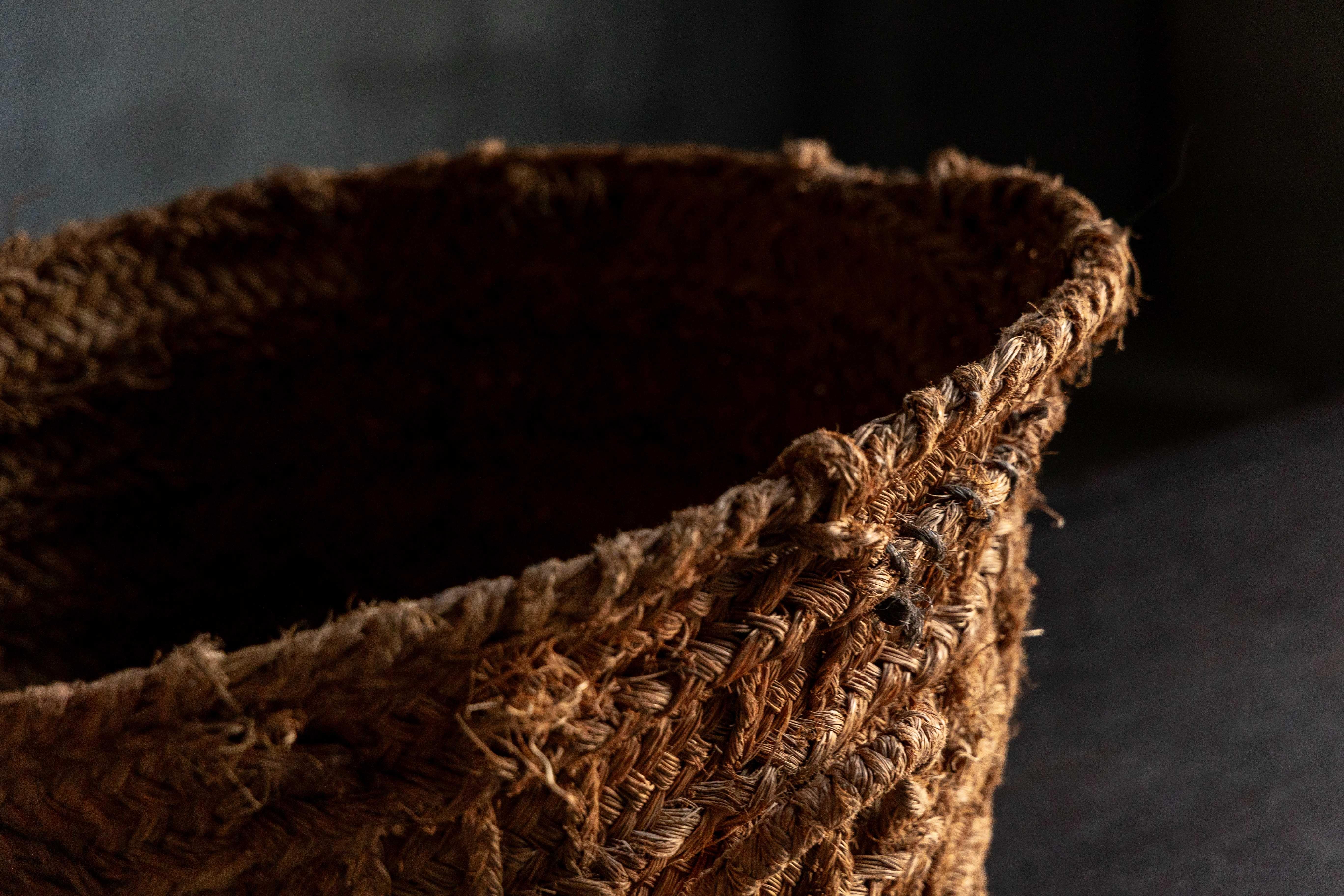 Rustic Set of Handwoven Baskets, France, 19th Century For Sale 7