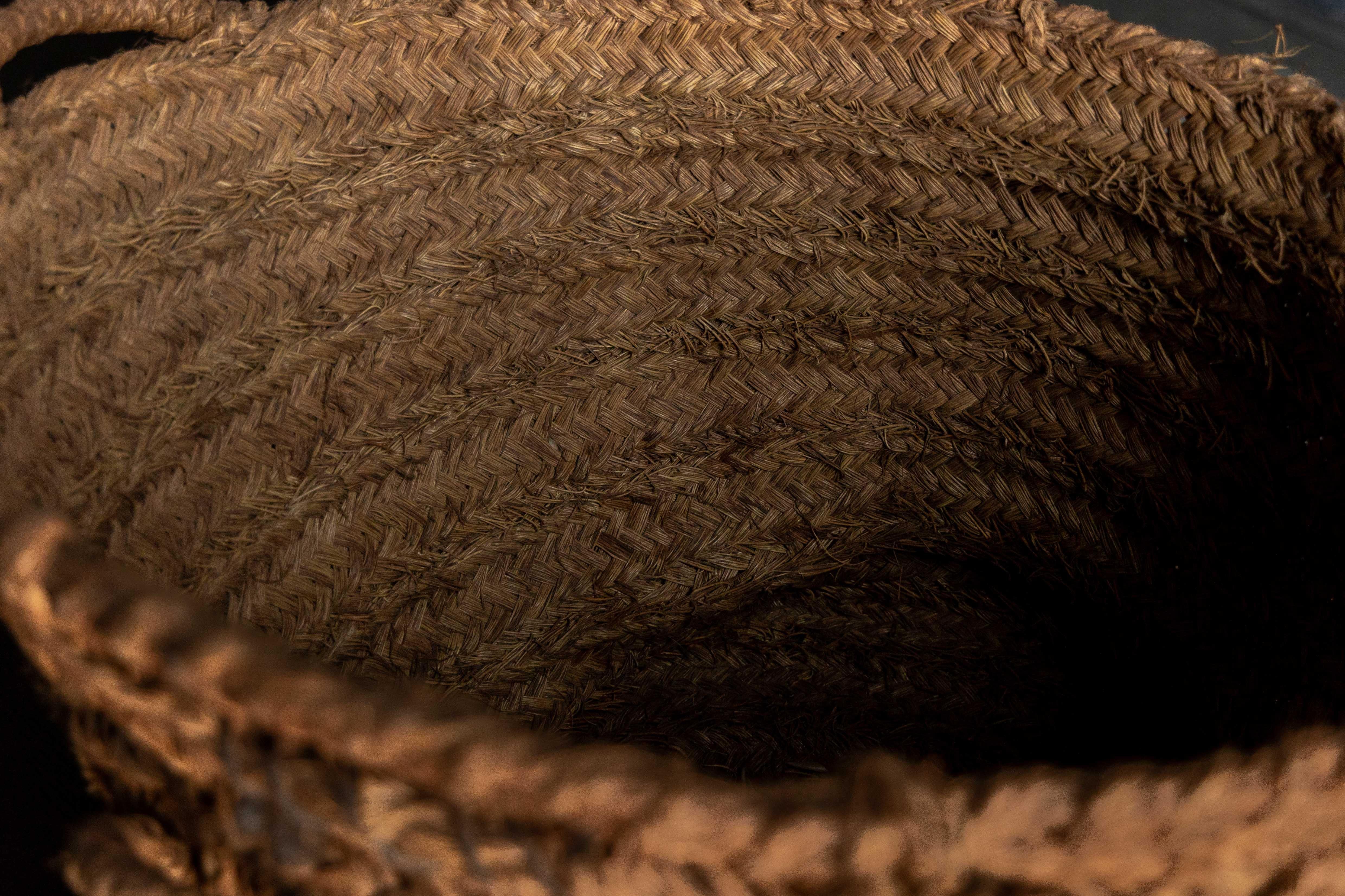 Rustic Set of Handwoven Baskets, France, 19th Century For Sale 8