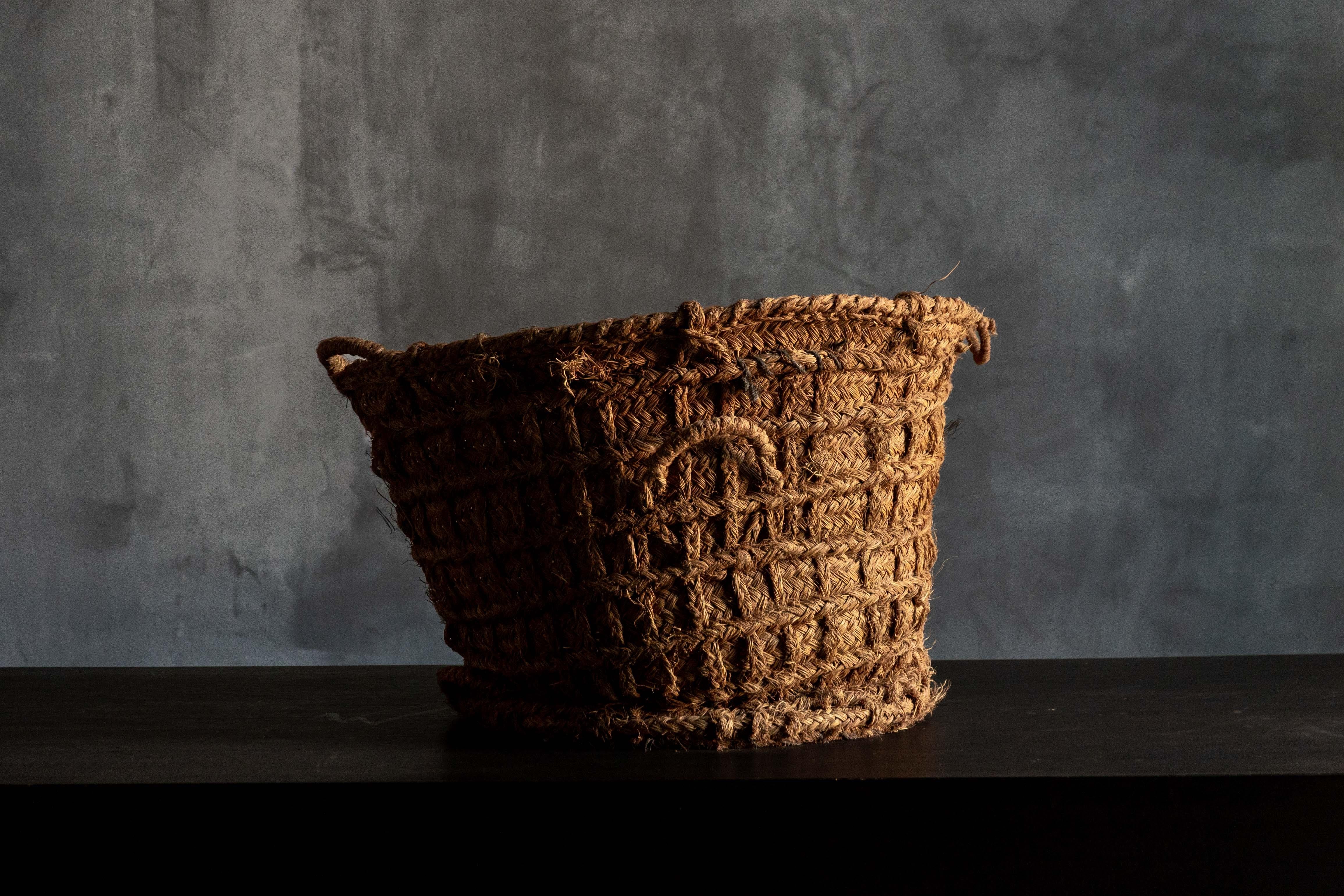 Rustic Set of Handwoven Baskets, France, 19th Century For Sale 4
