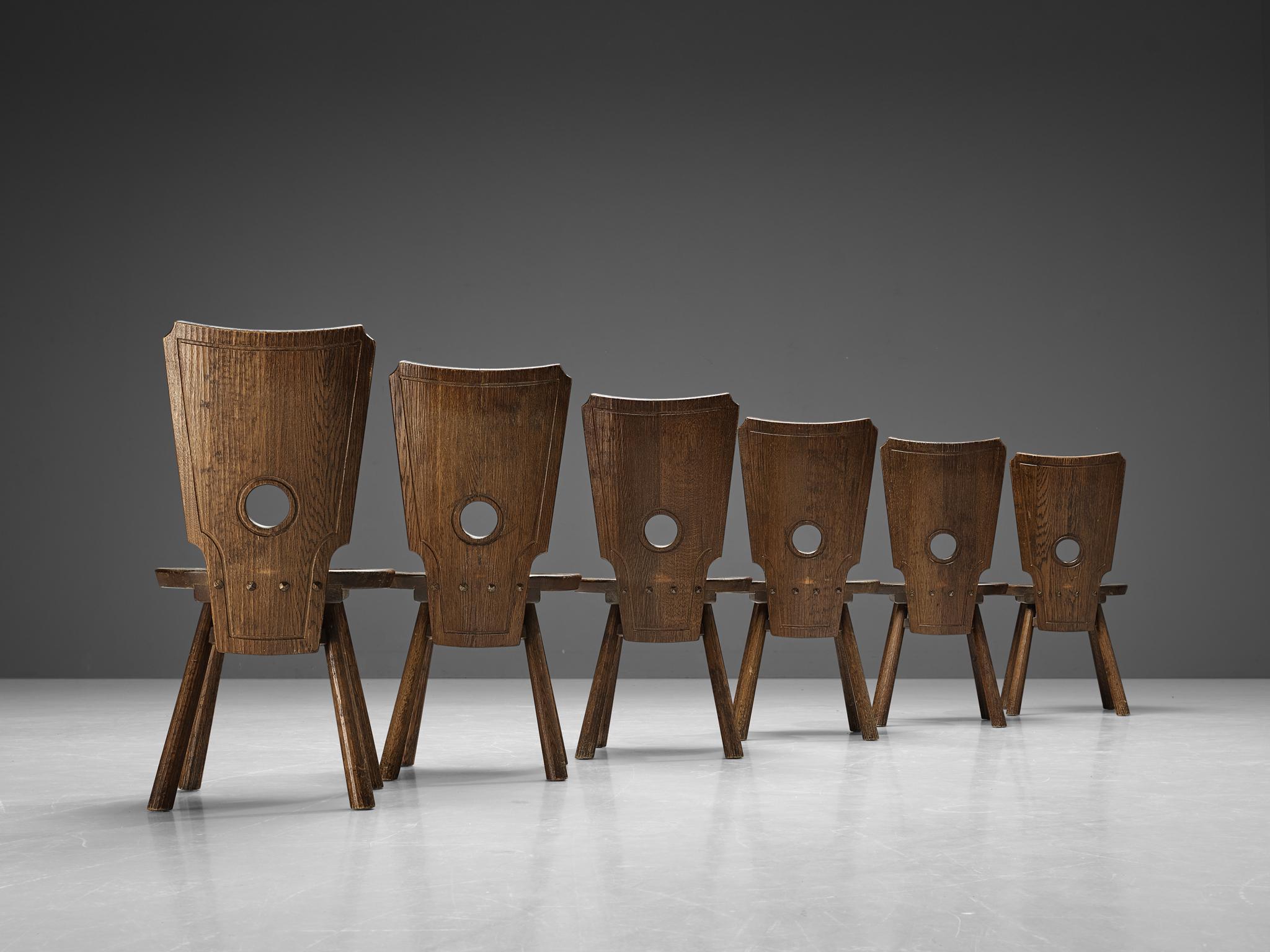 Métal Ensemble rustique de six chaises de salle à manger en chêne massif en vente